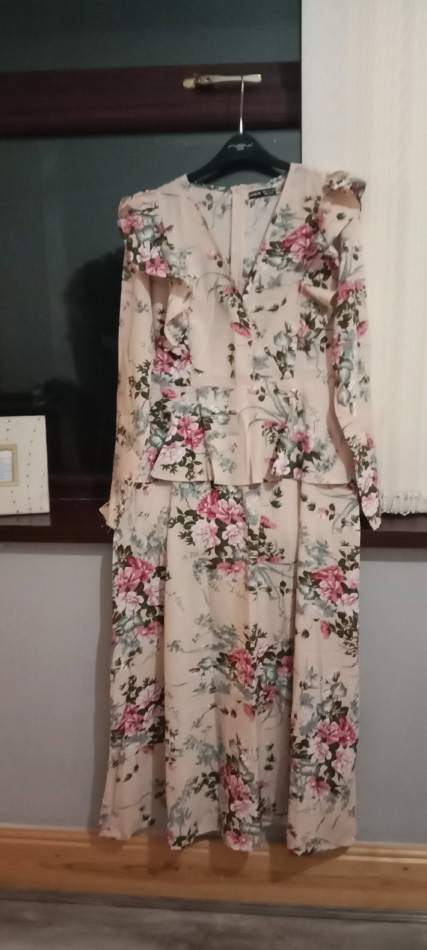  Floral Print Long Sleeve Maxi Dress, Shein, 16, New condition — preloved on SilentSale®