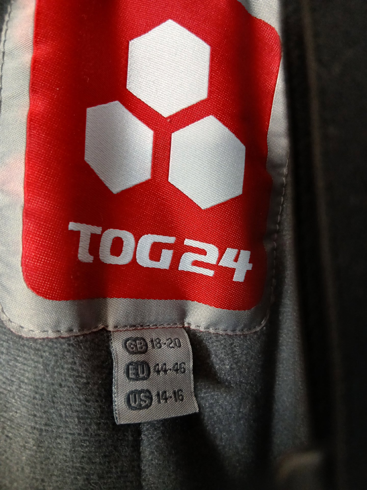 Ski pants women , Tog 24, UK 18-20, Like New condition — preloved on SilentSale®