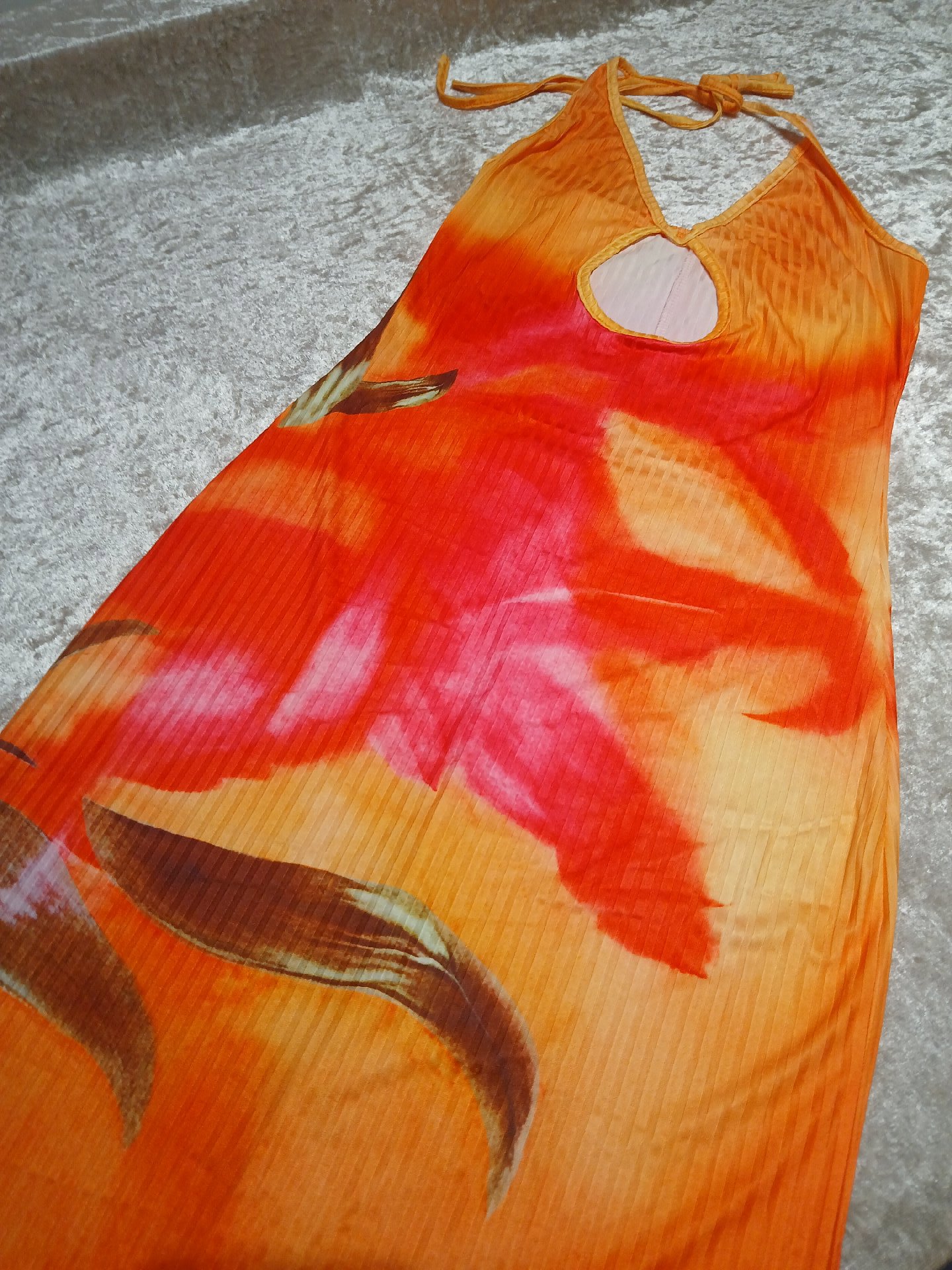 Shein Orange‑Red Gradient Halter Maxi Dress | Slim Fit Size S, Shein, S, New condition — preloved on SilentSale®