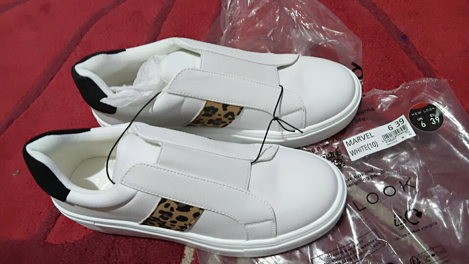 New Look Marvel White Slip On Trainers – UK 6, New Look, 6, New condition — preloved on SilentSale®