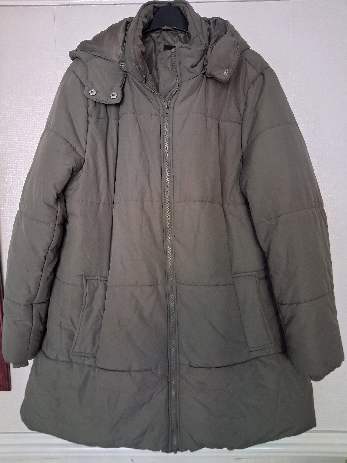 John Lewis Khaki Padded Hooded Coat, John Lewis, 18, Like New condition — preloved on SilentSale®
