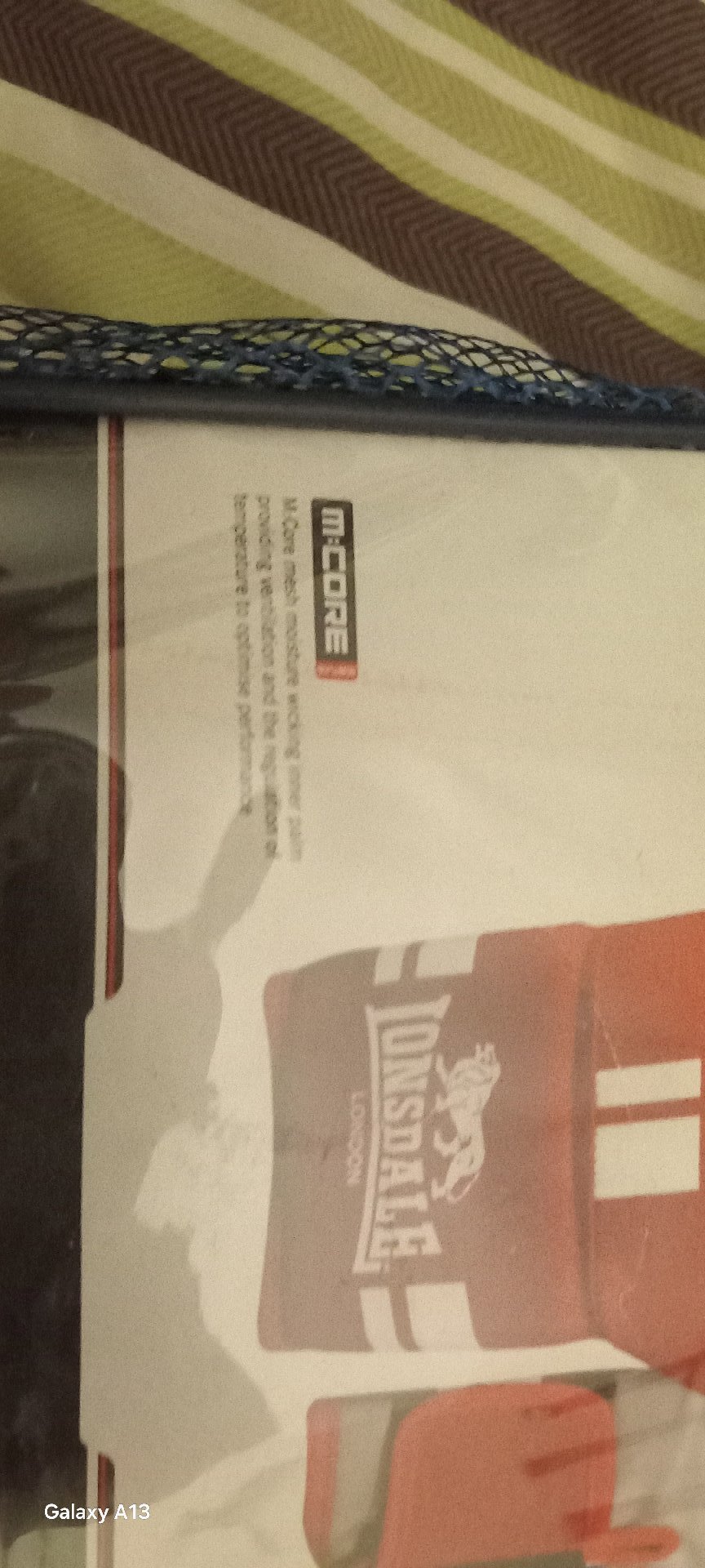 Lonsdale Junior Contender Boxing Gloves Red, Lonsdale, Junior, Excellent condition — preloved on SilentSale®