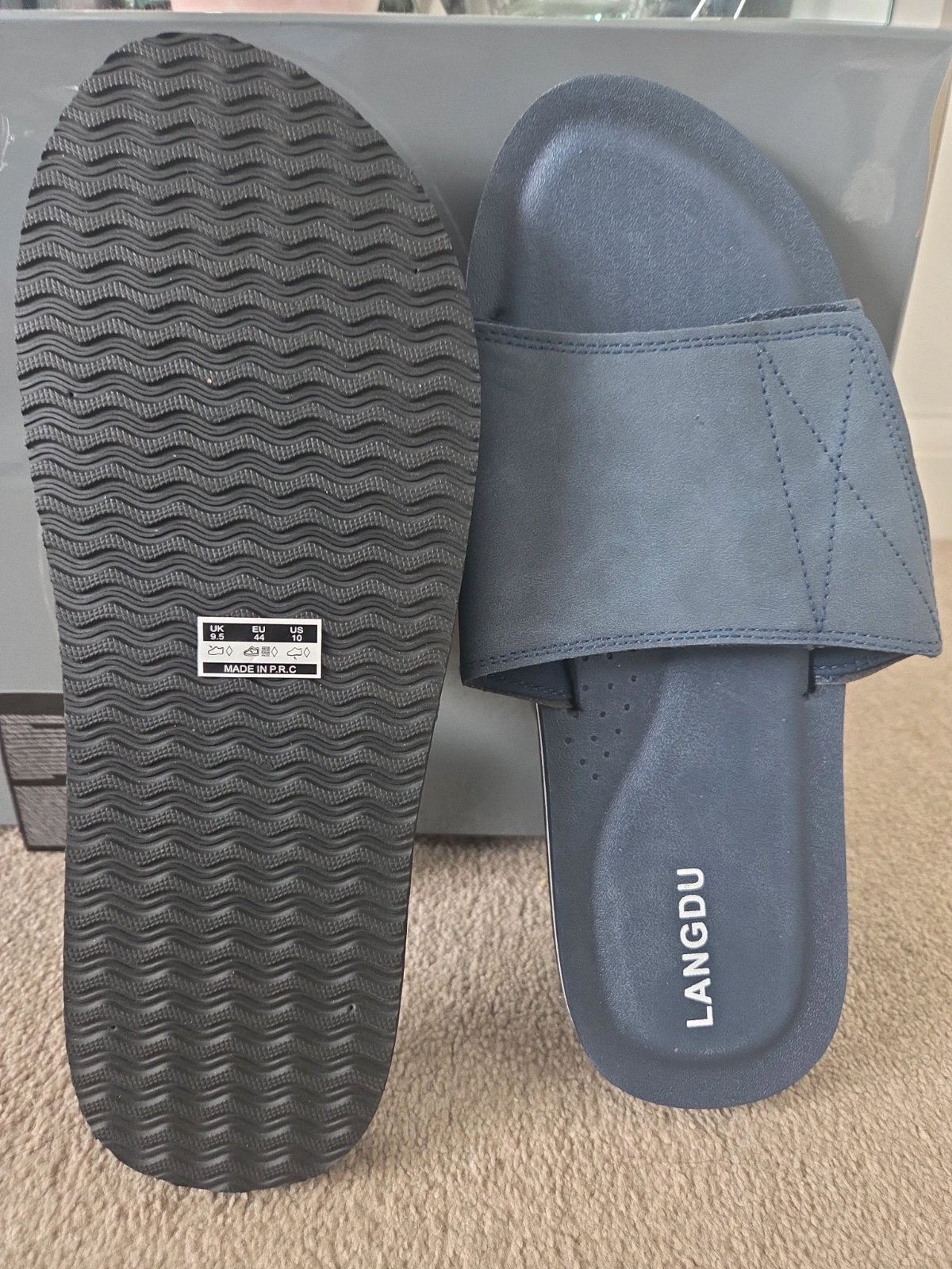 Mens Sliders Sandal, LANGDU, 9.5, New condition — preloved on SilentSale®