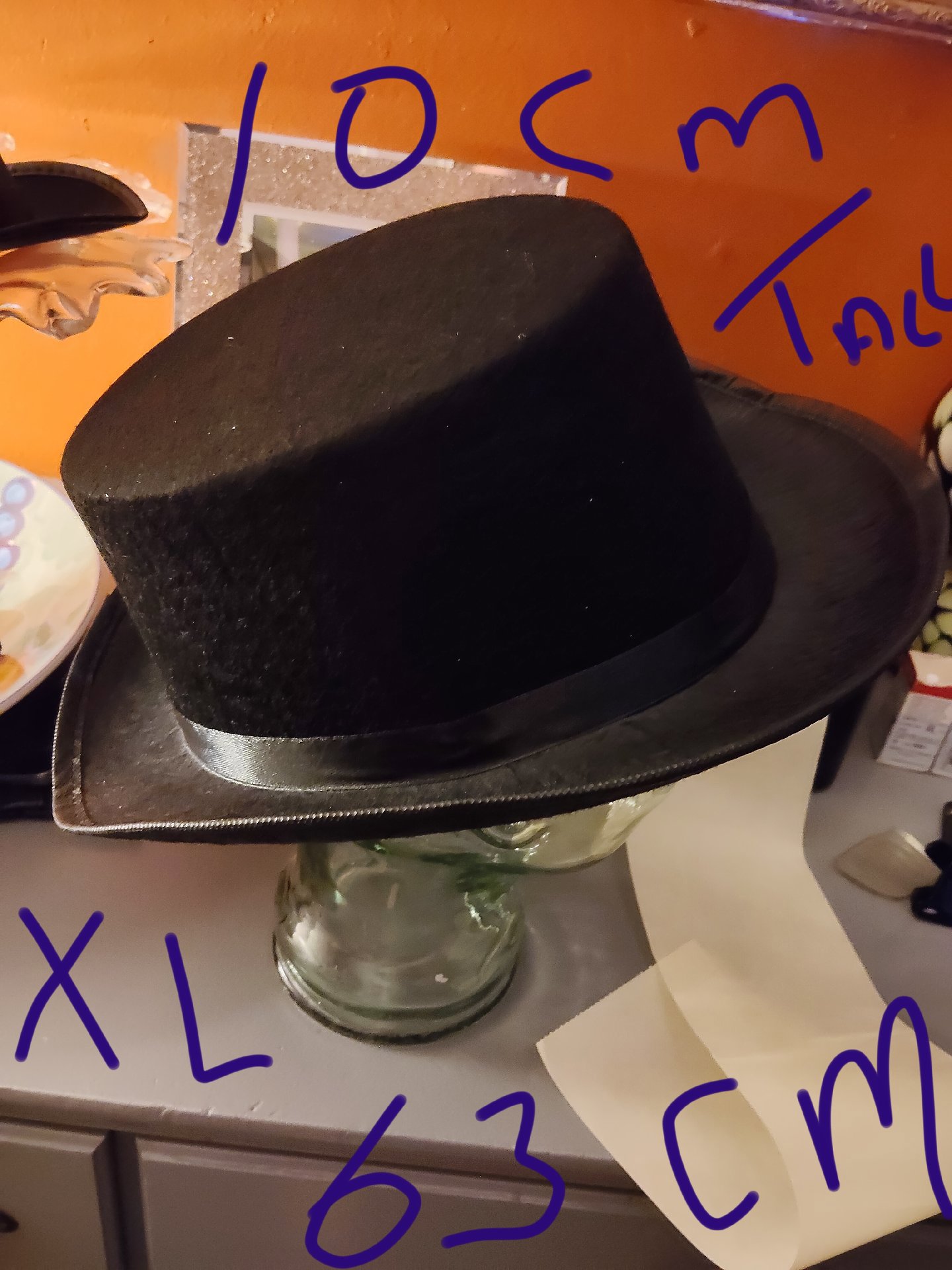 Top hat, Unbranded, XL, New condition — preloved on SilentSale®