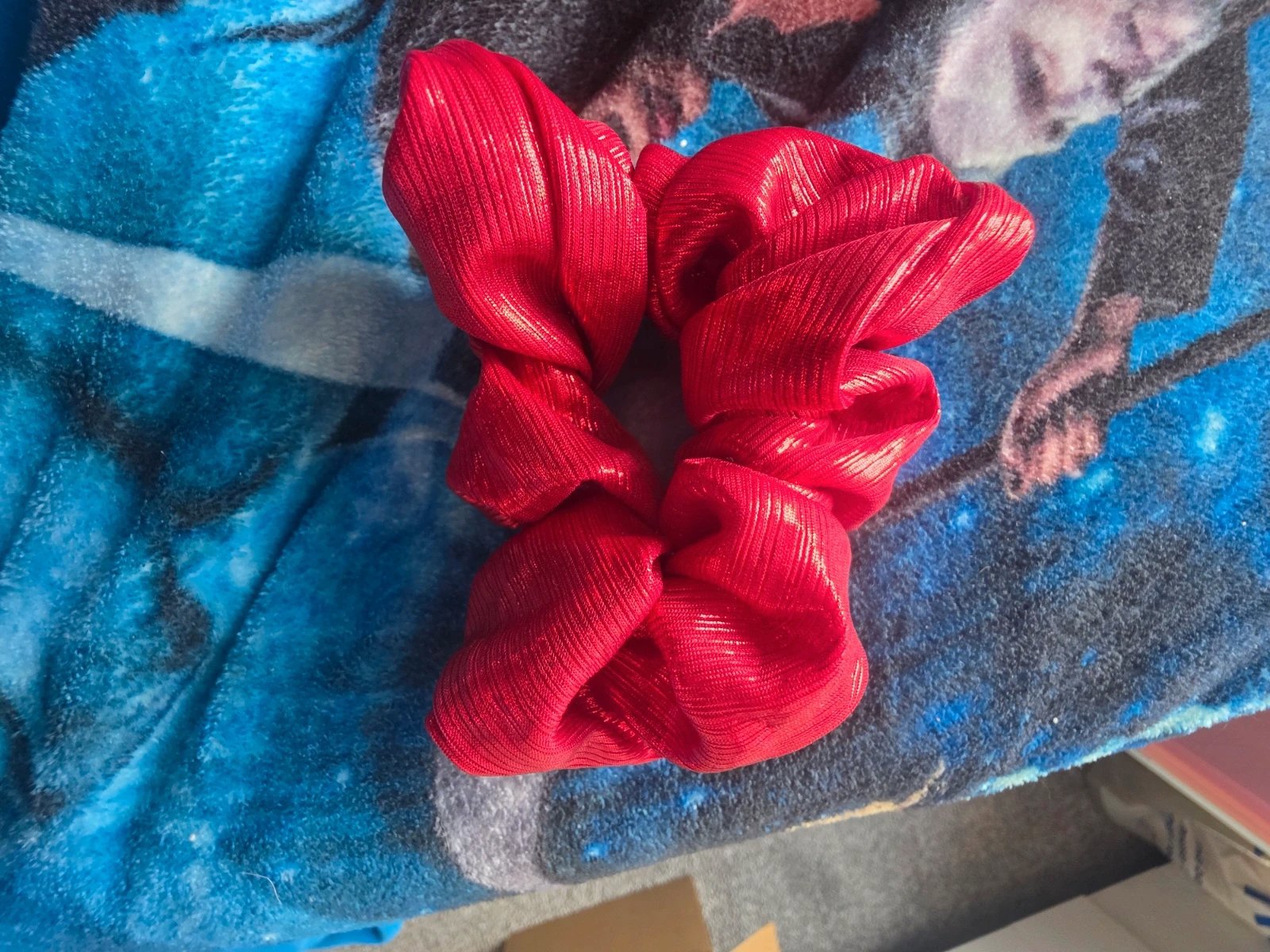 Christmas hairbands Red and Sliver, Unbranded, One Size, New condition — preloved on SilentSale®