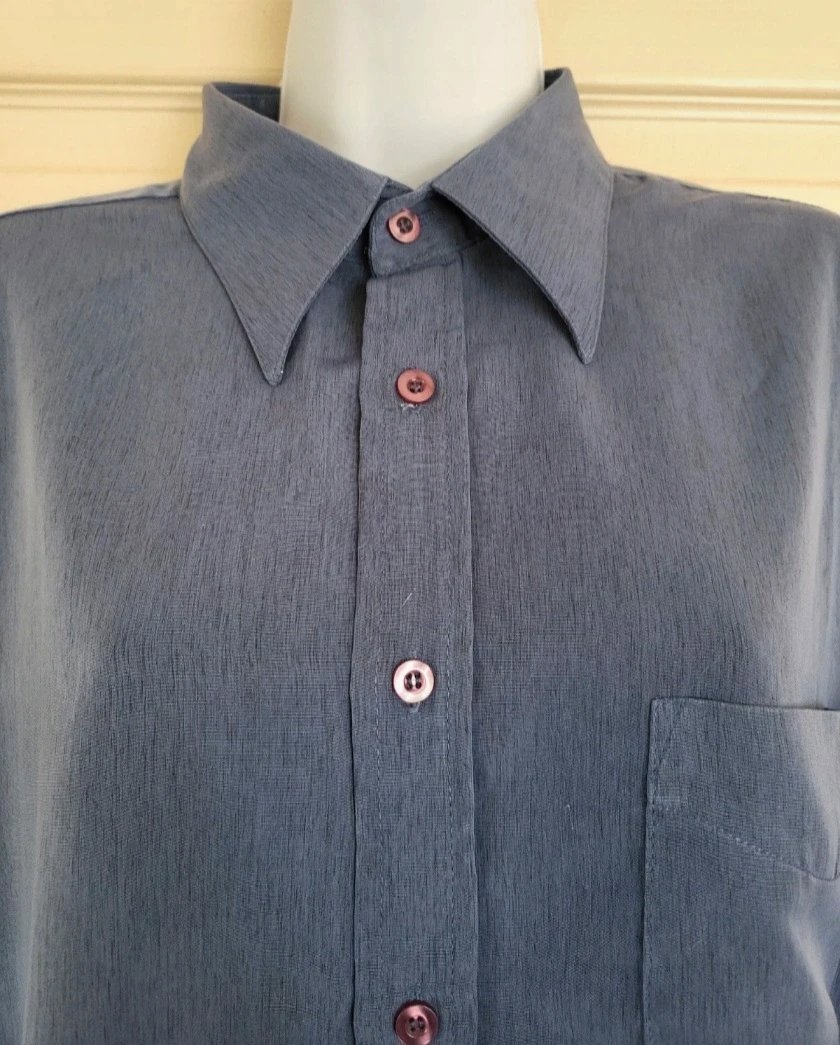 Men's shirt size L long sleeved 2tone, Focus, L, Excellent condition — preloved on SilentSale®