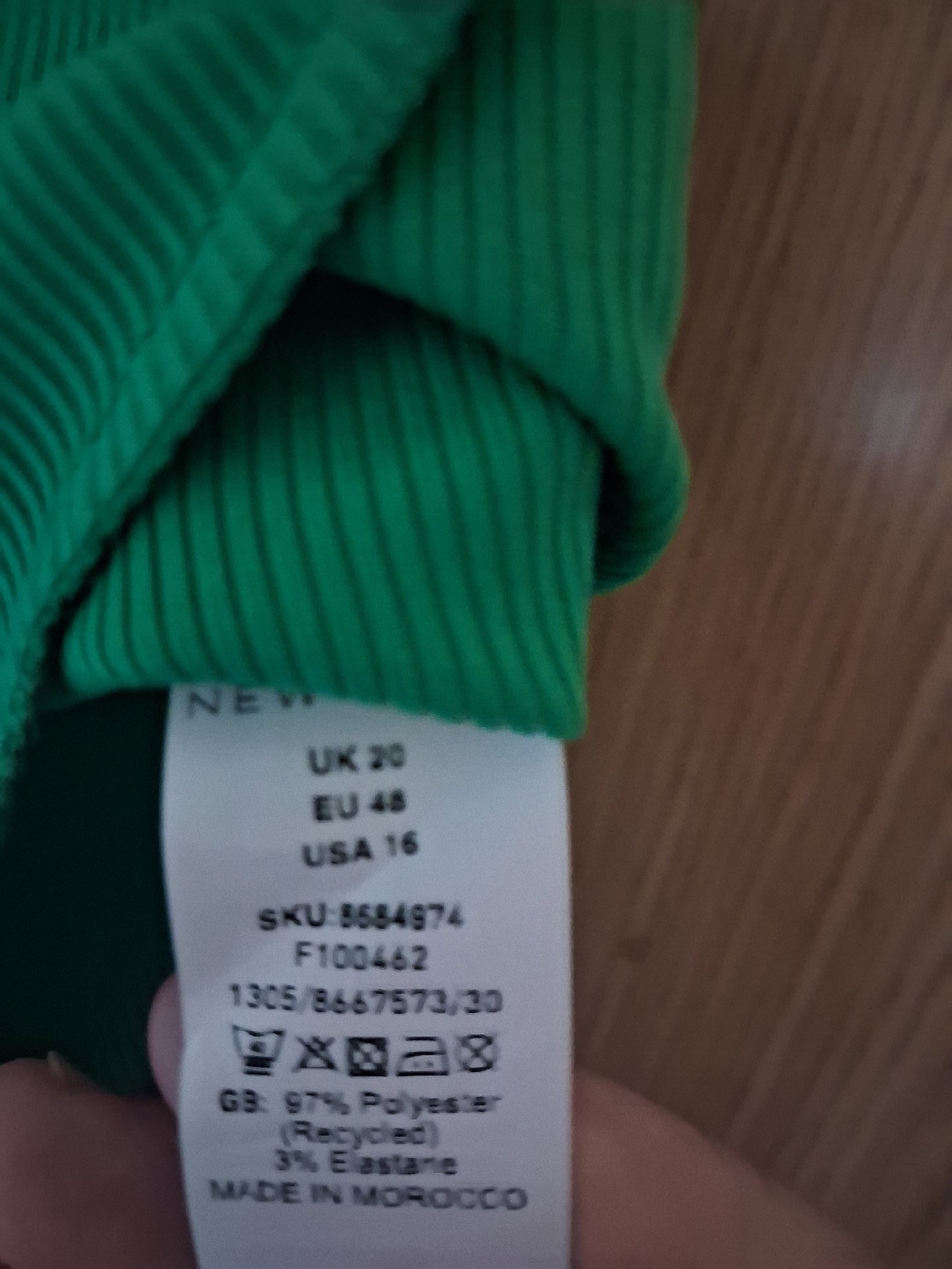 New Look Green Ribbed Sleeveless Bodysuit – UK 20, New Look, 20, New condition — preloved on SilentSale®