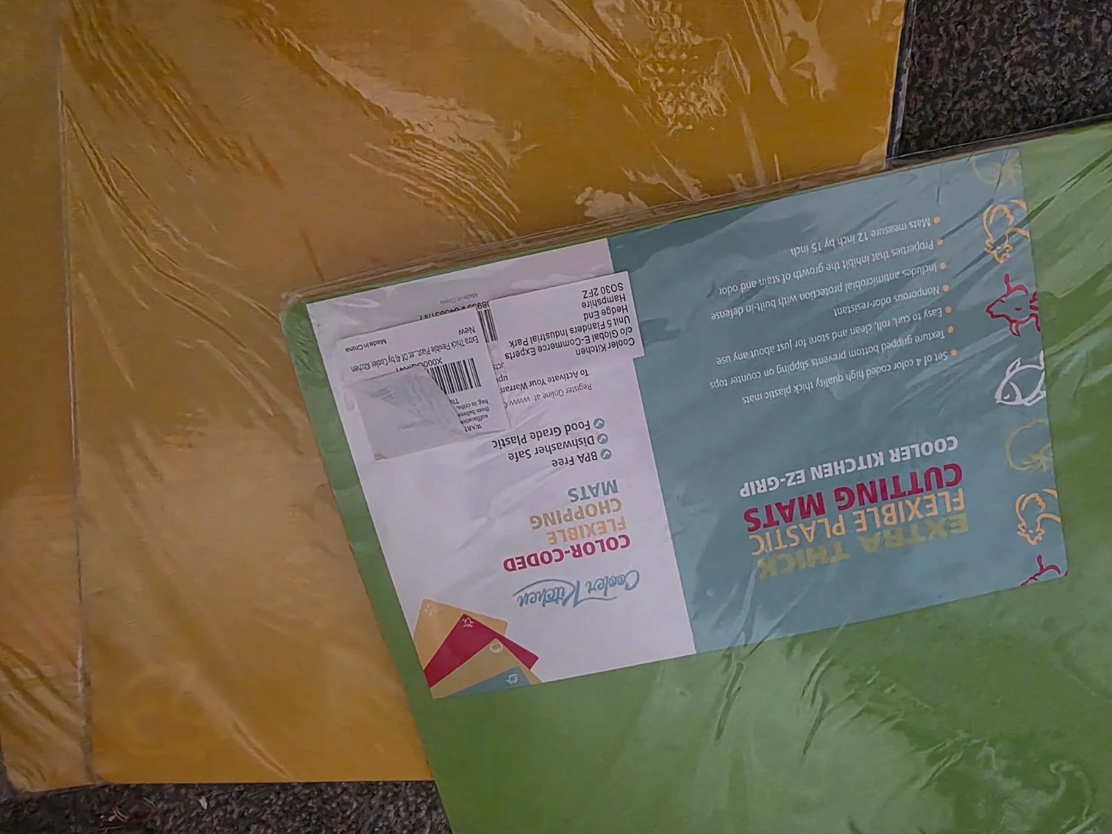 Cutting mats, Another, One Size, New condition — preloved on SilentSale®