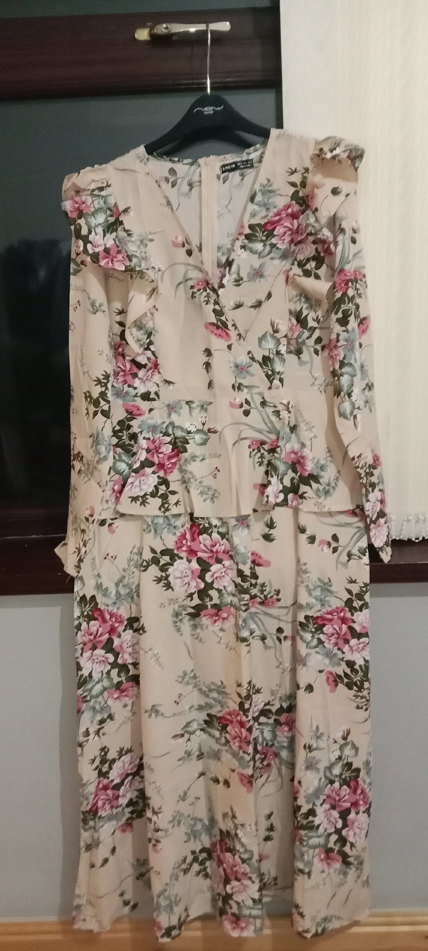  Floral Print Long Sleeve Maxi Dress, Shein, 16, New condition — preloved on SilentSale®