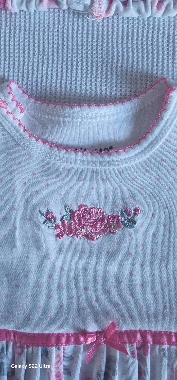 Girls dress, Little Me, 6-9 months / 68 cm, Excellent condition — preloved on SilentSale®