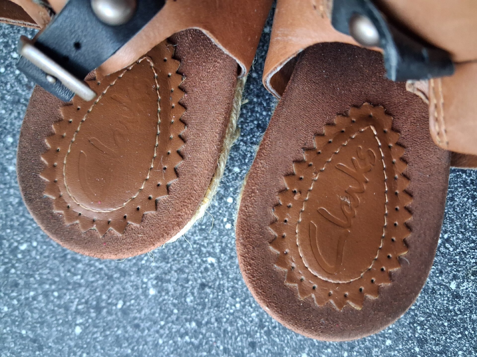 Clarks Brown and Pink Leather Wedge Espadrilles size 4/37– UK 4, Clarks, 4, Good condition — preloved on SilentSale®