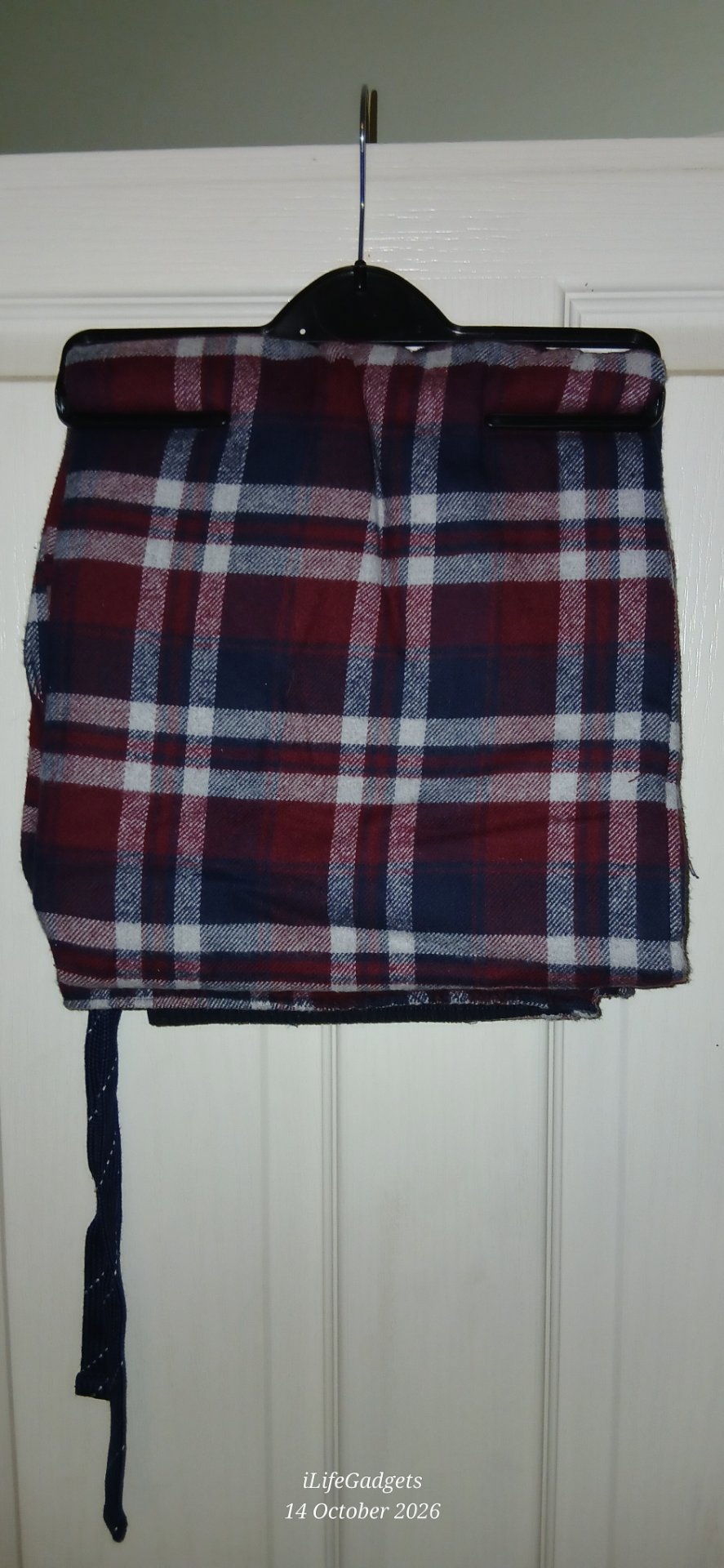 Plaid Tartan Pyjamas in Red, Navy and White, NAVY, 3XL, Excellent condition — preloved on SilentSale®