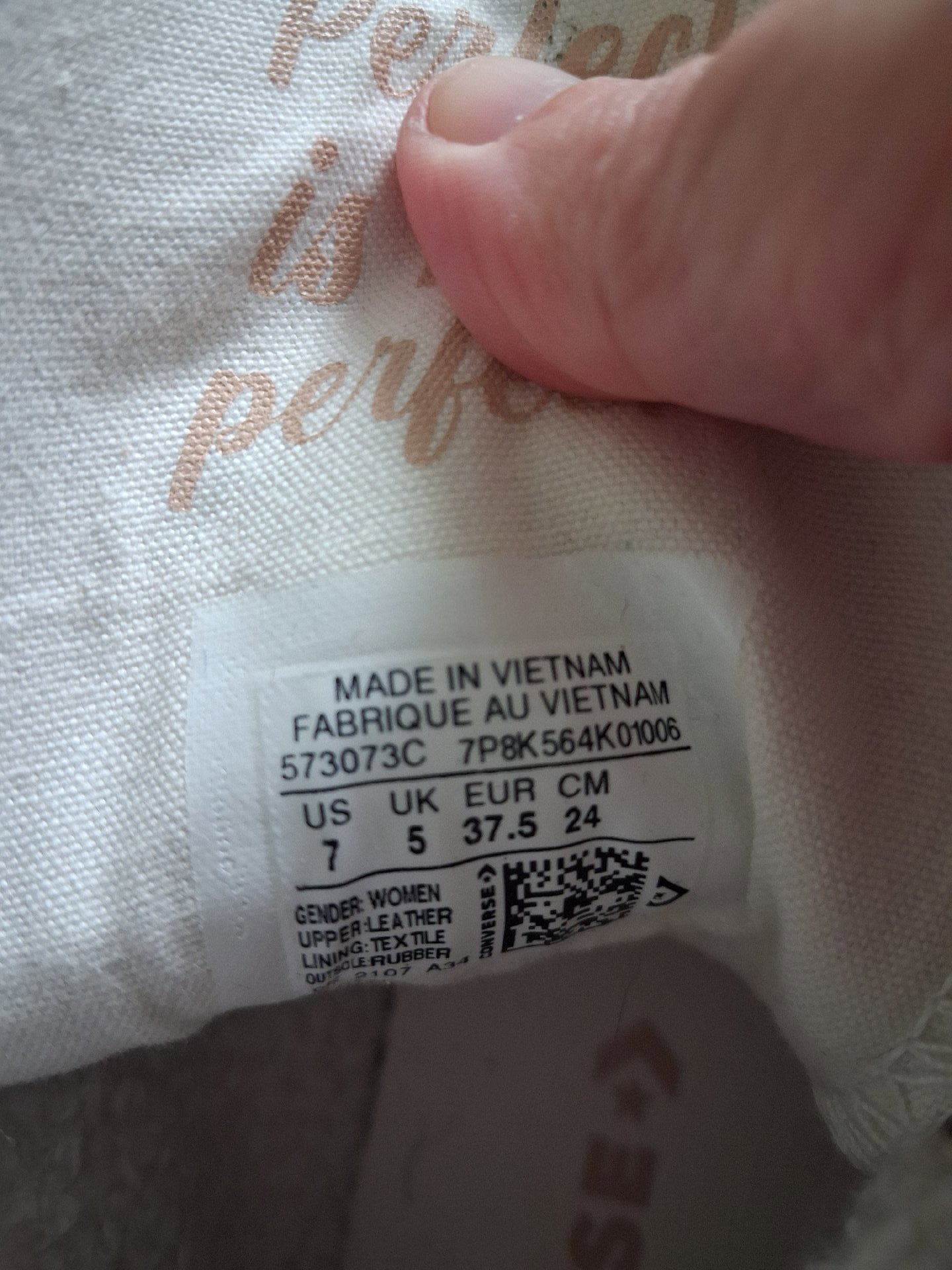 Pink High Top Canvas converse  Trainers with Fleece Lining, Converse, 5, Excellent condition — preloved on SilentSale®