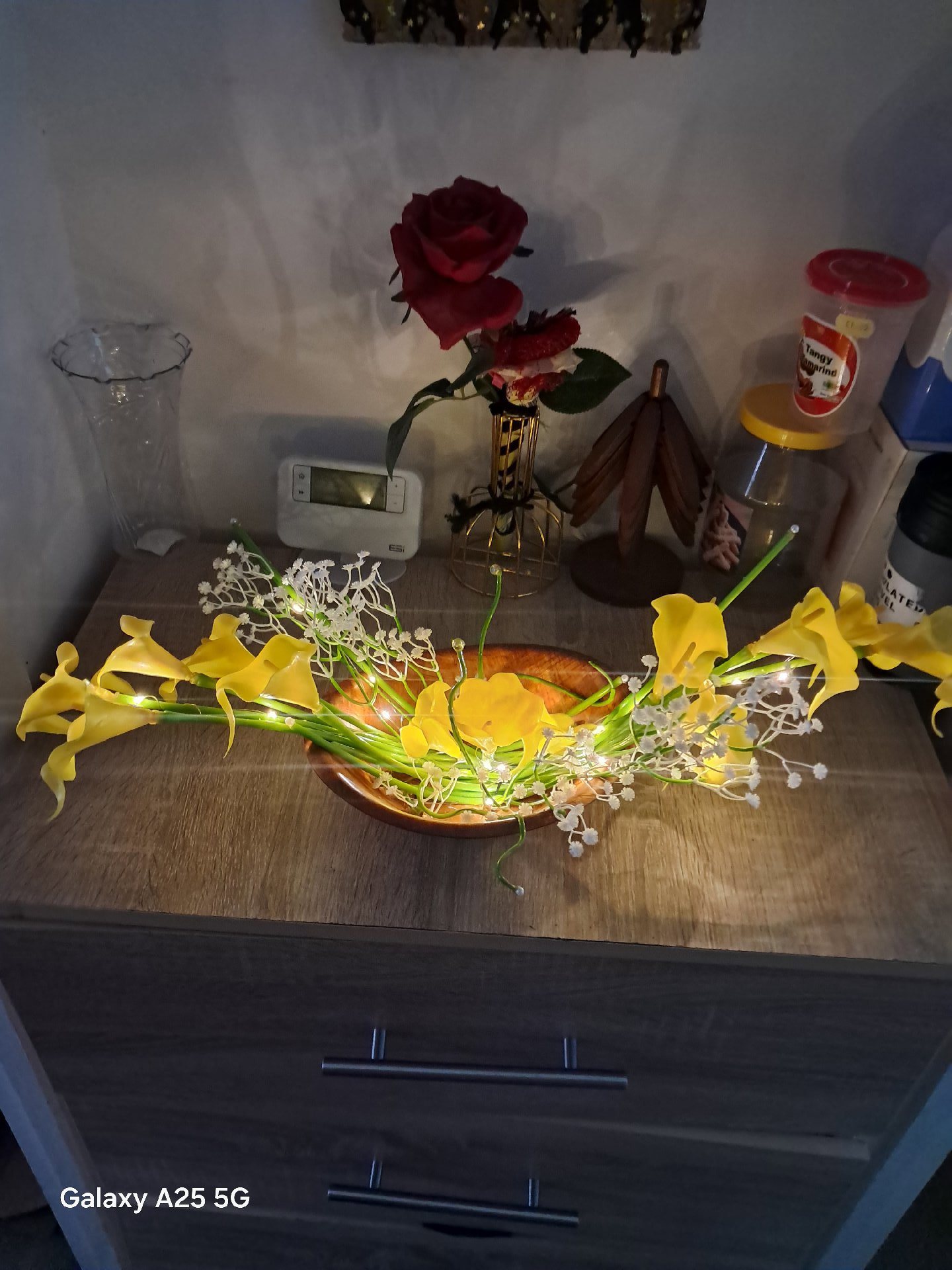 Artificial Yellow Calla Lily Floral Arrangement in Wooden Bowl, selfmade, One Size, Excellent condition — preloved on SilentSale®