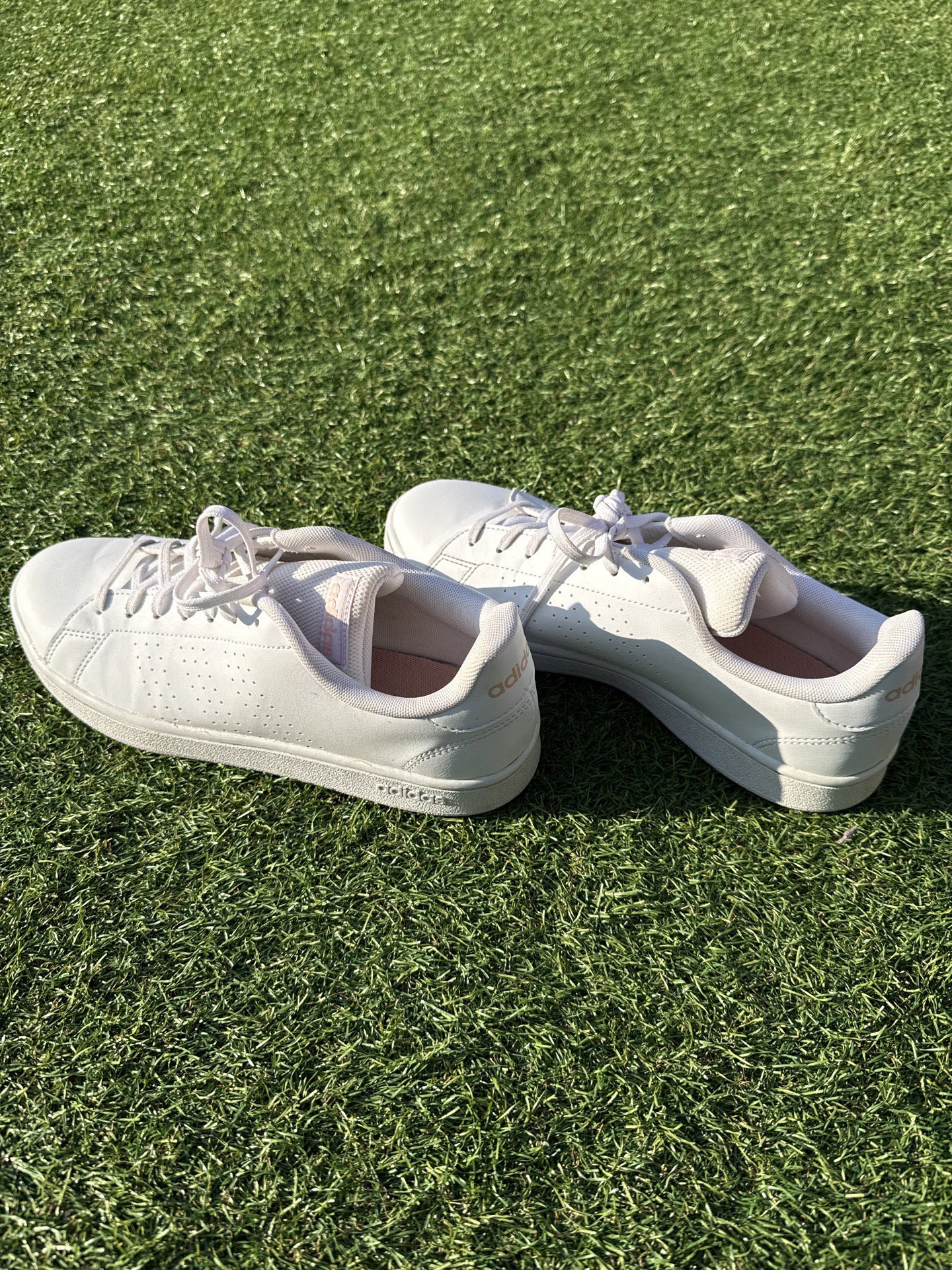 Adidas White Leather Trainers – UK 6, Adidas, 6, Excellent condition — preloved on SilentSale®