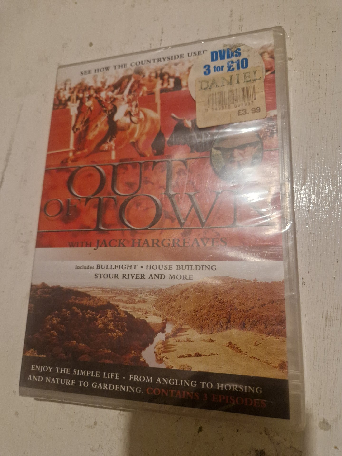 Out of Town - With Jack Hargreaves: Volume 7 DVD featuring countryside and rural life episodes, Unbranded, One Size, New condition — preloved on SilentSale®