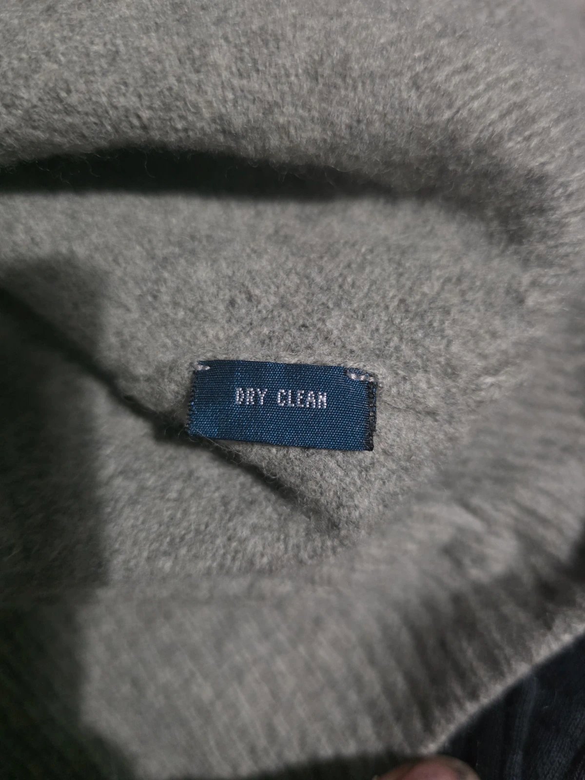 Ralph Lauren Grey Wool Jumper Sweater – Size L, Ralph Lauren, L, Excellent condition — preloved on SilentSale®