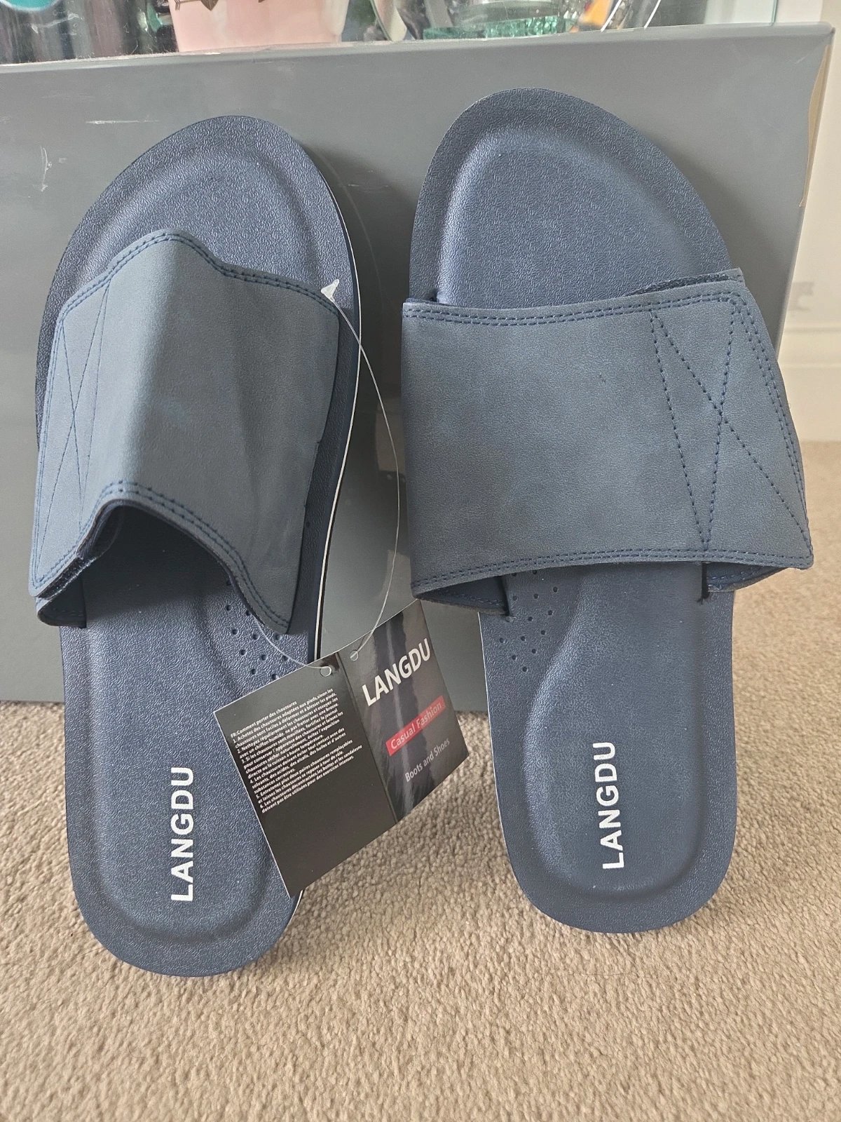 Mens Sliders Sandal, LANGDU, 9.5, New condition — preloved on SilentSale®