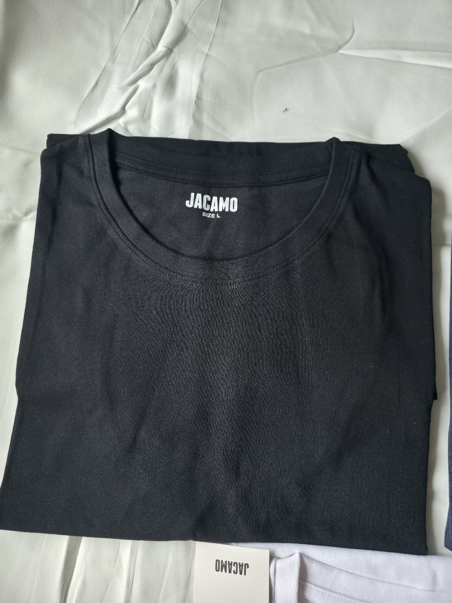Jacamo Men's Crew Neck T-Shirts Pack of 3 – Size L, Jacamo, L, New condition — preloved on SilentSale®
