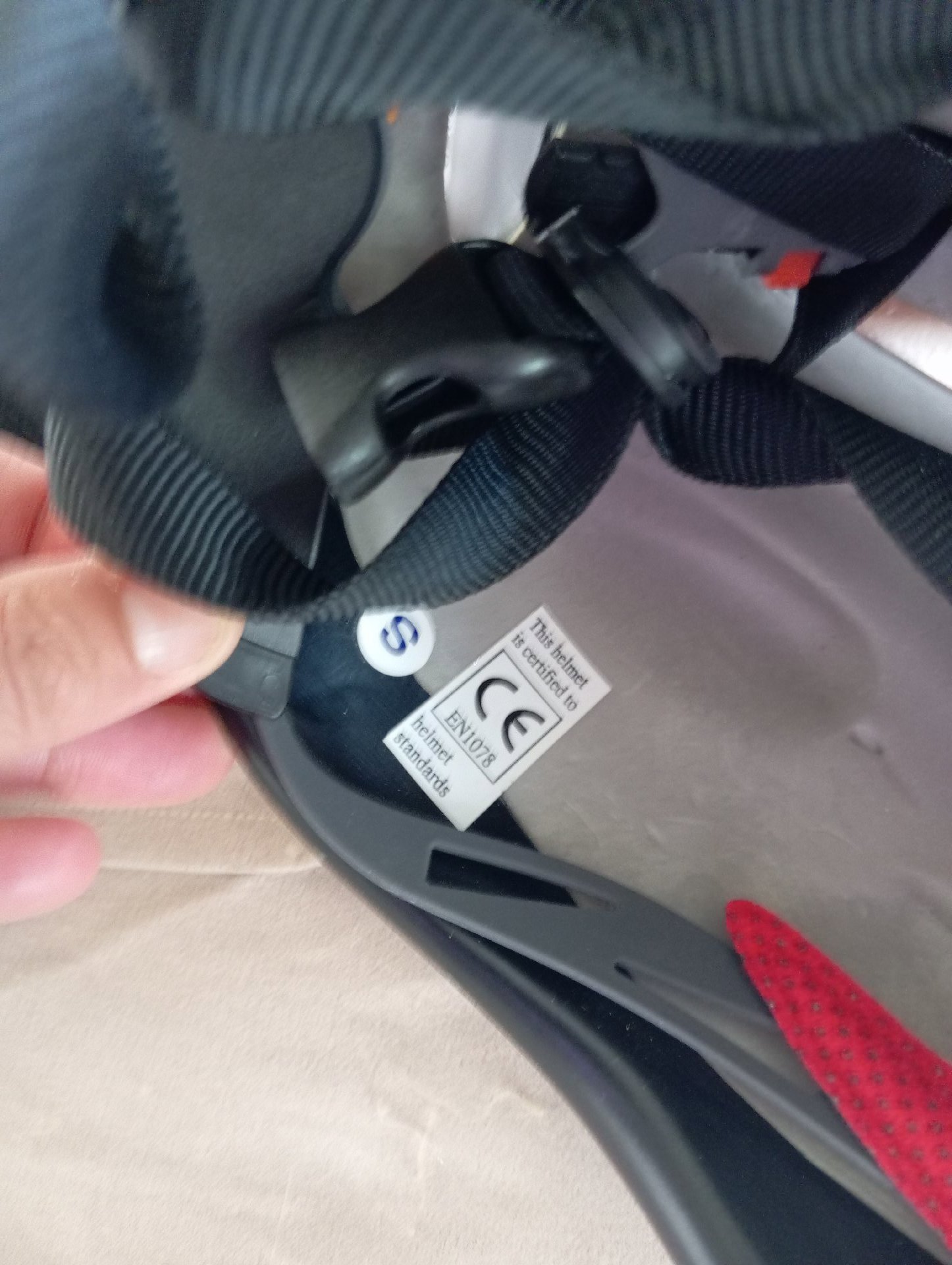 Prowell Green and Orange Bike Helmet – Size S, Prowell, S, Excellent condition — preloved on SilentSale®