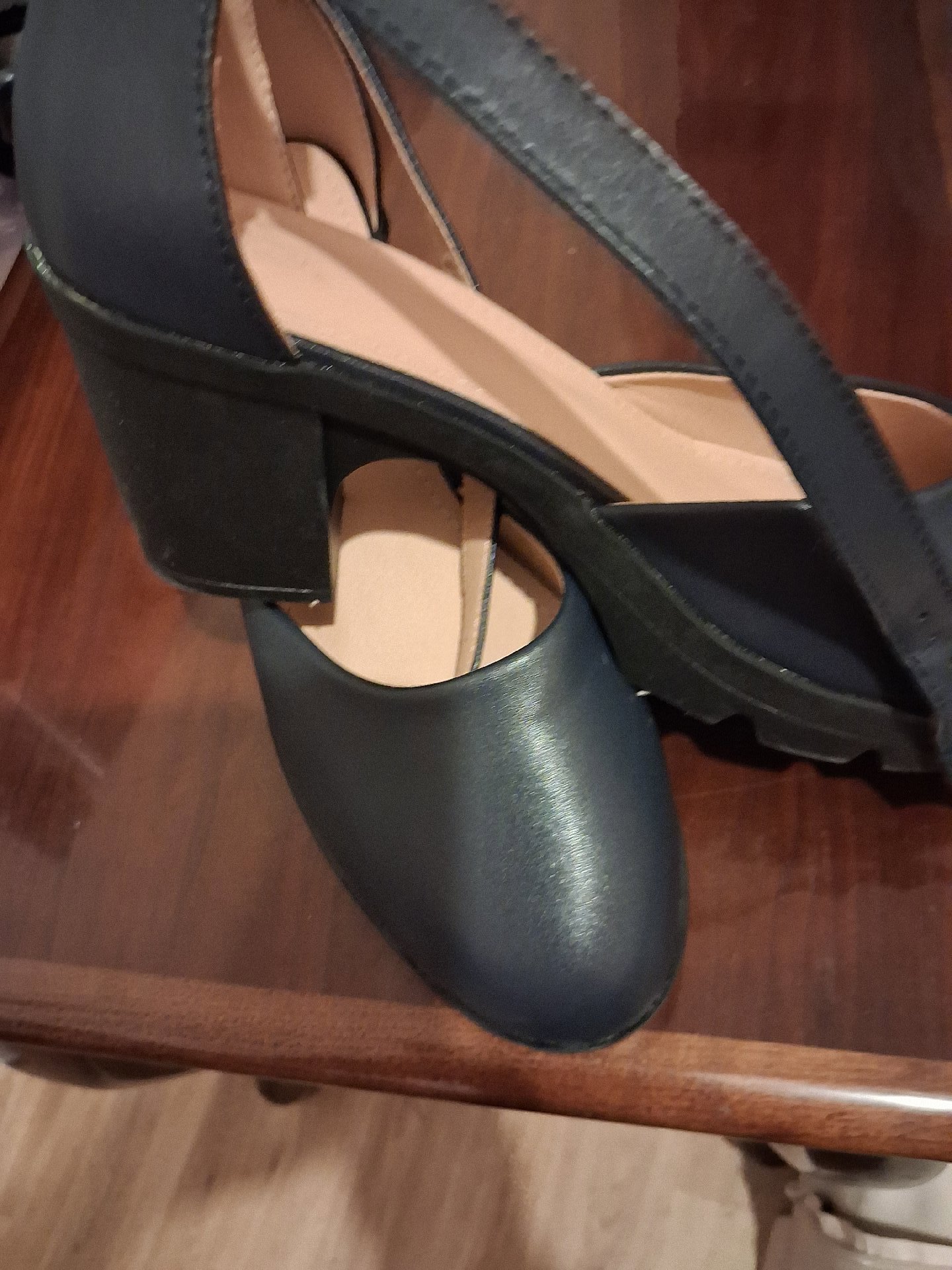 Black Block Heel Slingback Shoes, Unbranded, 6, Excellent condition — preloved on SilentSale®