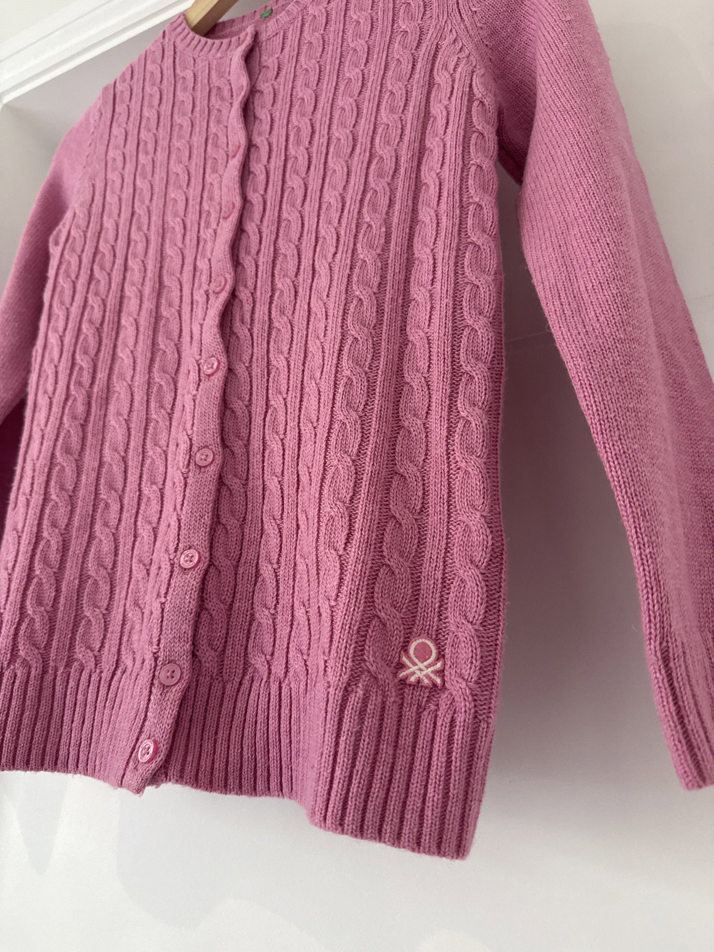 Benetton Pink Cable Knit Cardigan 10-11 Years, Benetton, 10-11 years, Excellent condition — preloved on SilentSale®