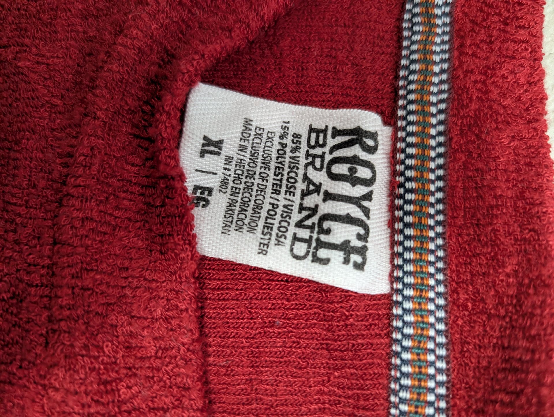 Royce Brand Red Merry Christmas Christmas Jumper XL, Royce Brand, XL, Excellent condition — preloved on SilentSale®