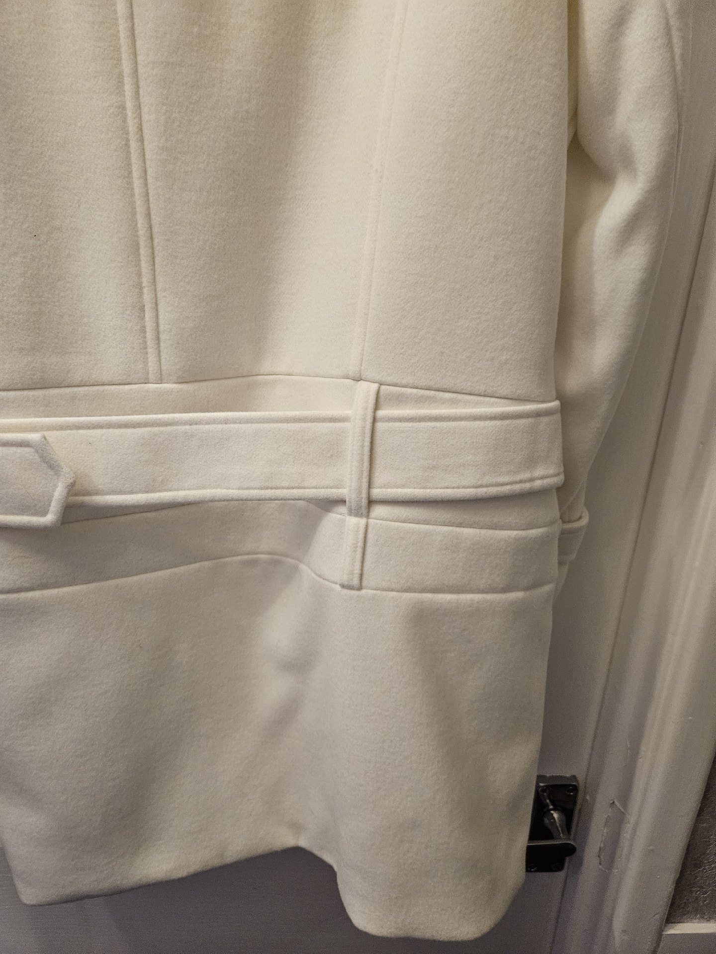 Cream Wool Blend Belted Coat – Size 16, Unbranded, 16, New condition — preloved on SilentSale®
