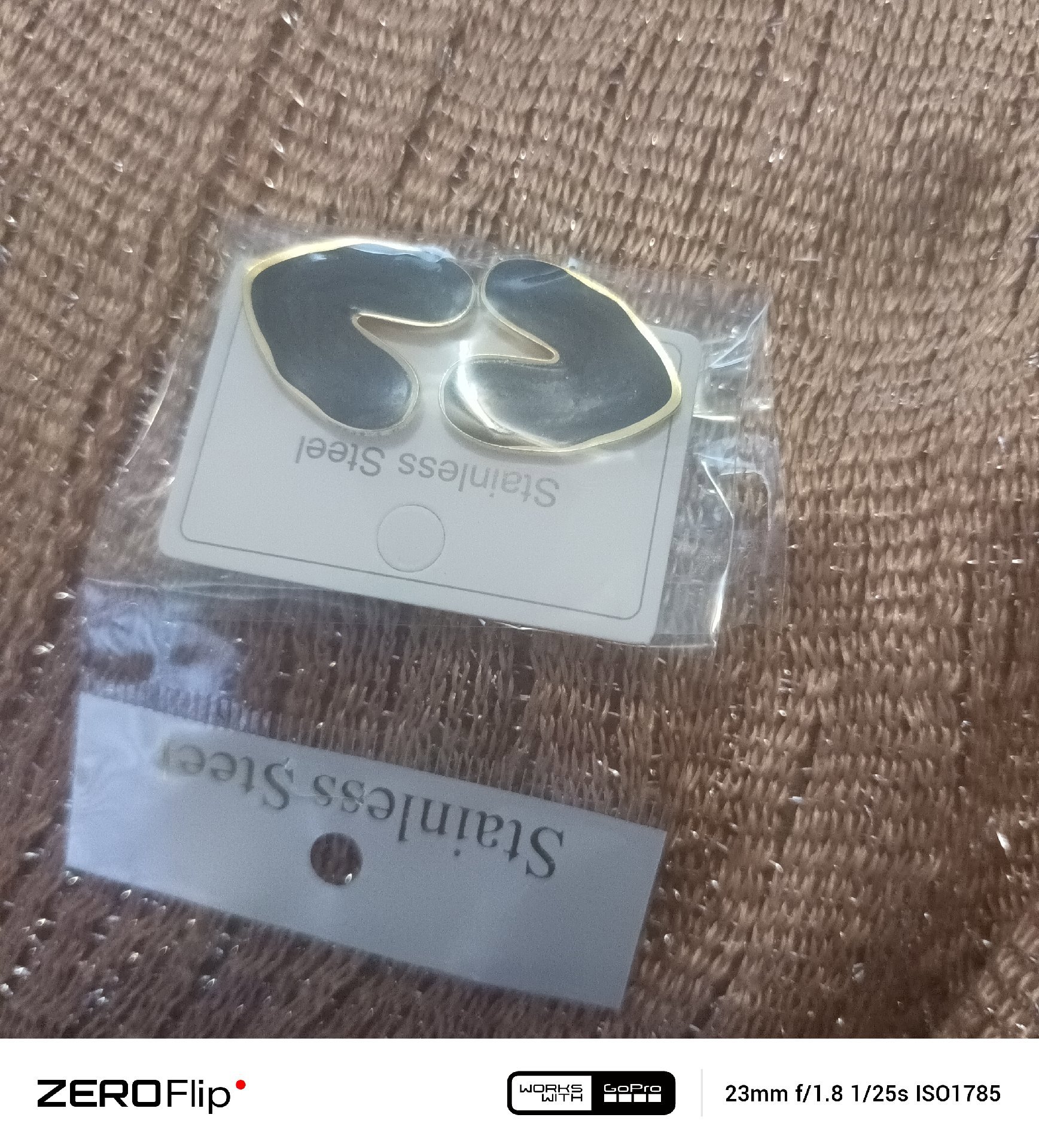 Black Heart Stainless Steel Stud Earrings, Unbranded, One Size, New condition — preloved on SilentSale®