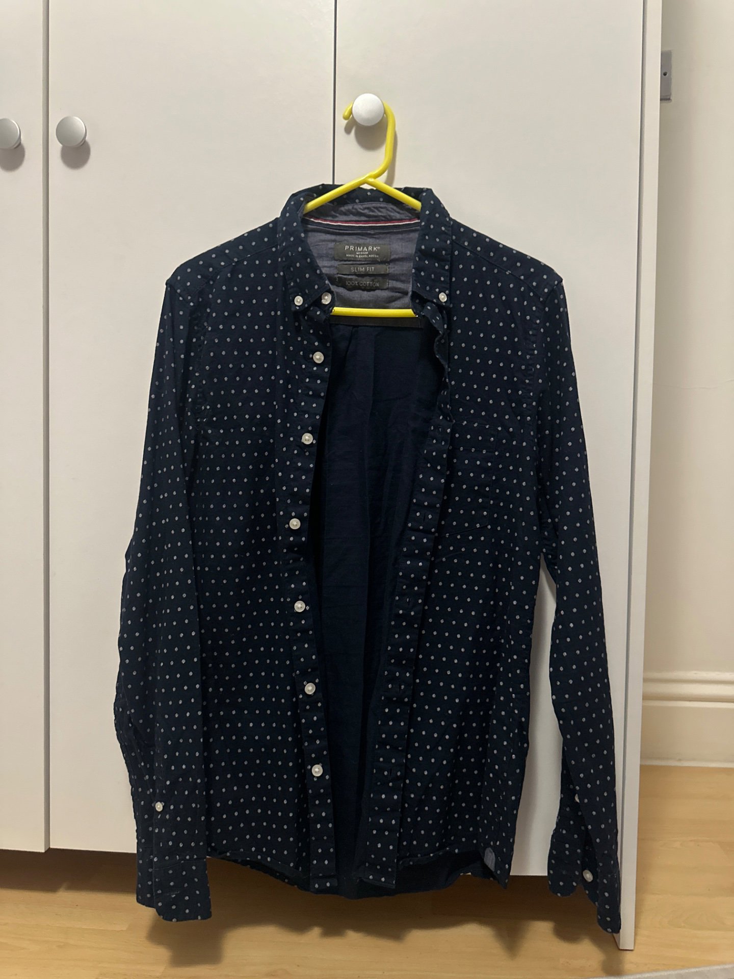 Jack & Jones Navy Slim Fit Shirt with White Dot Pattern – Size M, Primark, M, Excellent condition — preloved on SilentSale®