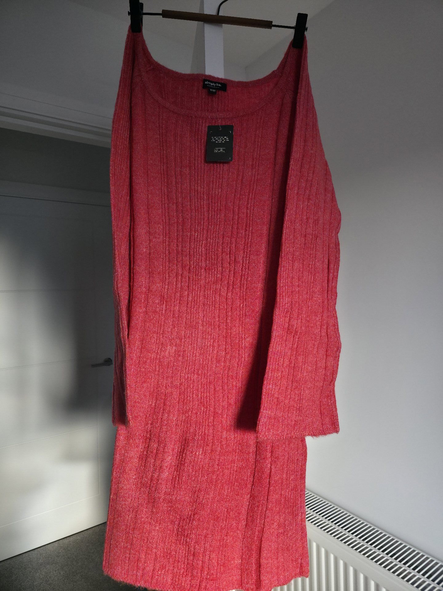 Warehouse Pink Ribbed Knit Dress – Size XXL, ASOS Design, XXL, New condition — preloved on SilentSale®