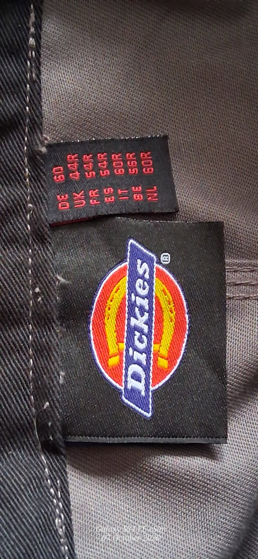 Dickies Grey Work Cargo Shorts – UK 44R, Dickies, UK 44R, Good condition — preloved on SilentSale®