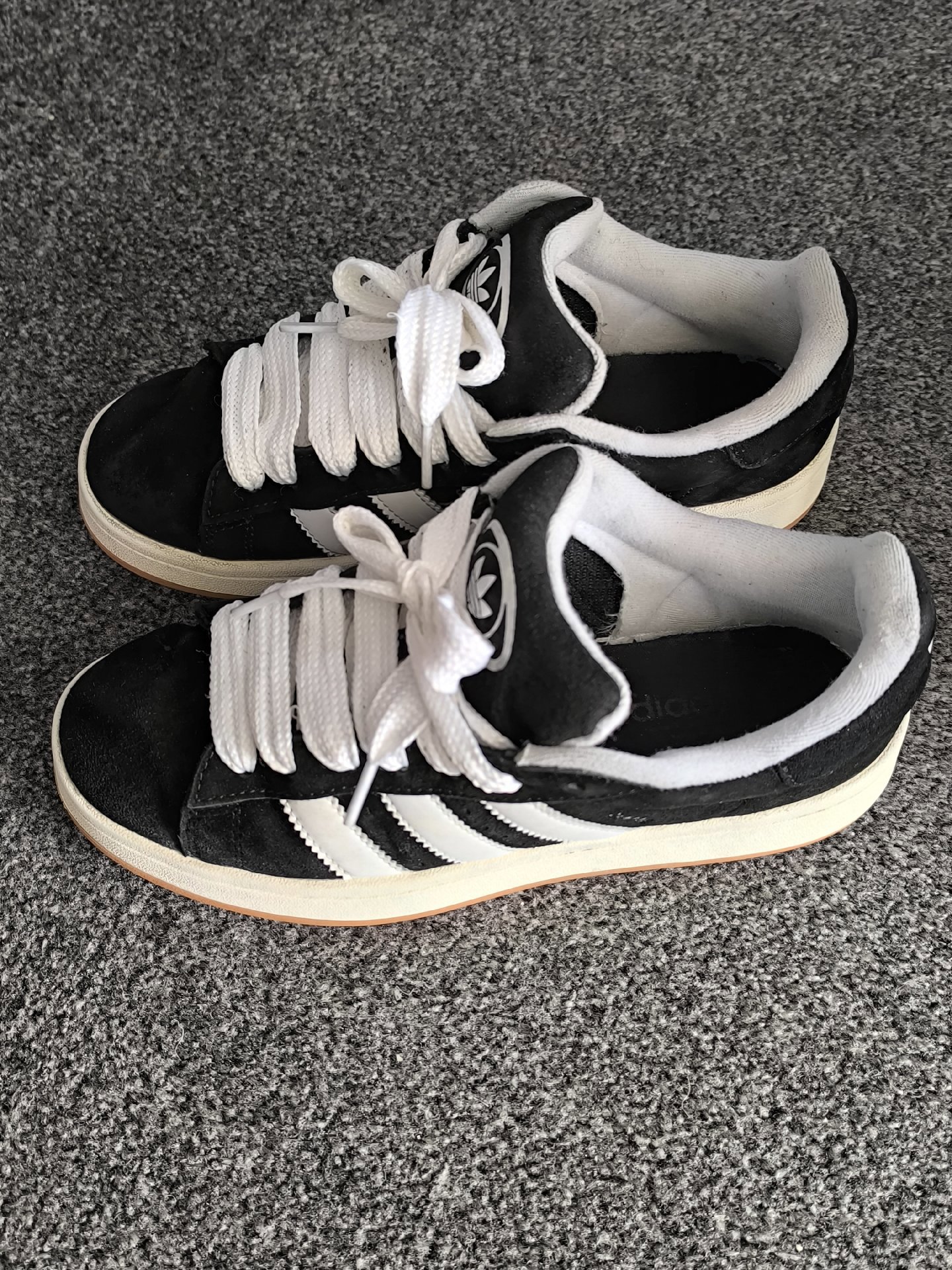 Adidas Campus Black Suede Trainers, Adidas, 7.5, Good condition — preloved on SilentSale®
