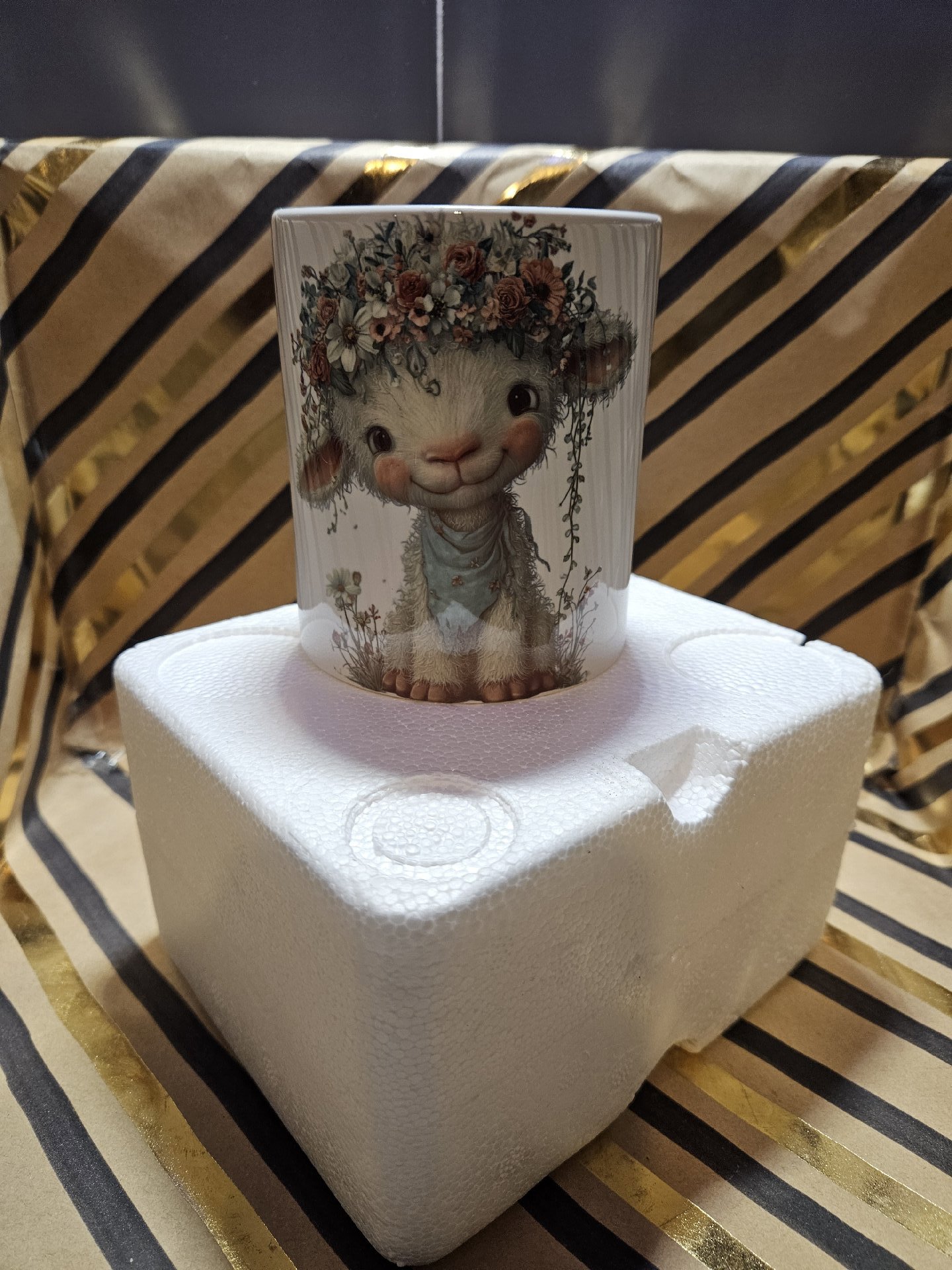 Cute Lamb Ceramic Mug with Floral Crown Design, Unbranded, One Size, New condition — preloved on SilentSale®