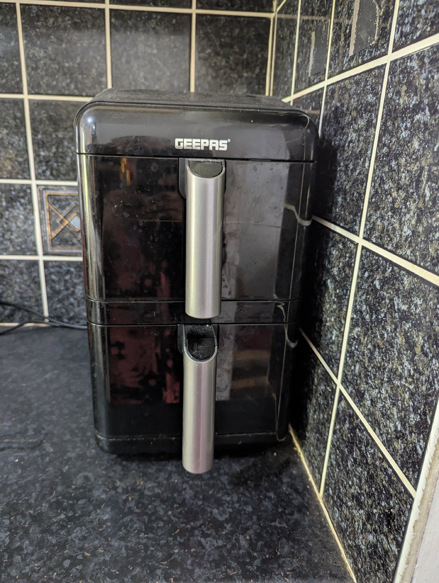 12ltr dual basket air fryer , Geepas, One Size, Like New condition — preloved on SilentSale®