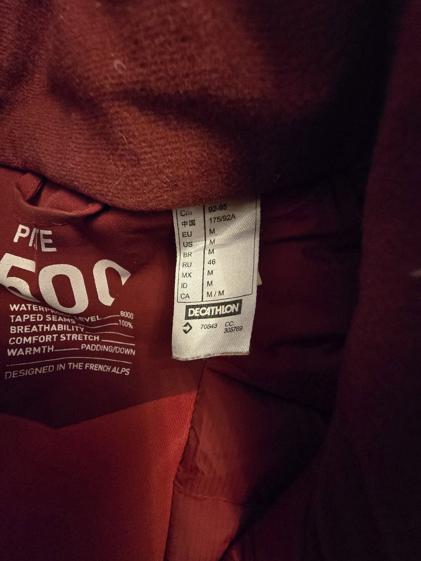 Decathlon Wedze Piste 500 Red Waterproof Ski Jacket – Size M, Decathlon, M, Good condition — preloved on SilentSale®