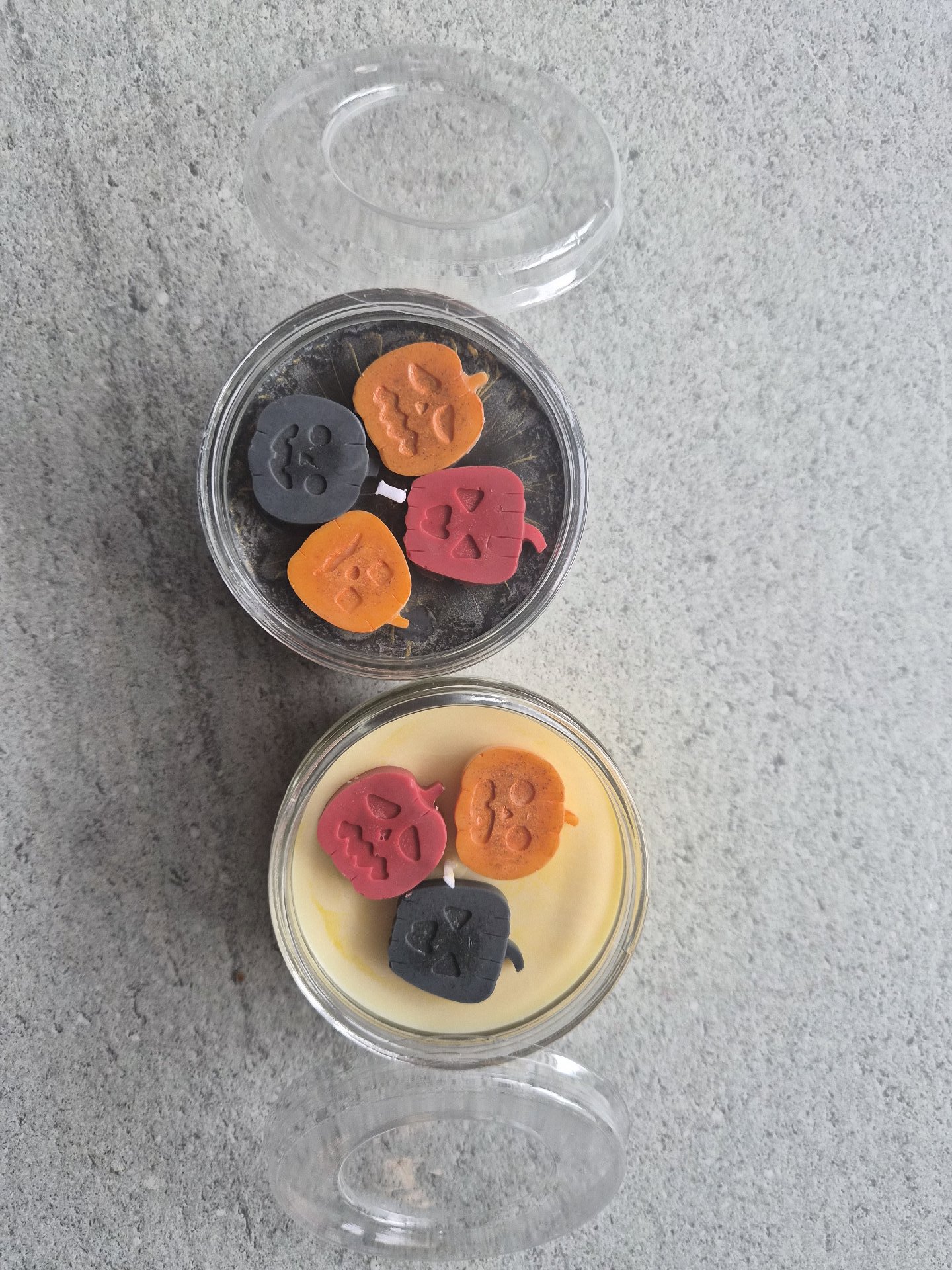 Halloween Pumpkin Scented Candles Set of 2, Other, Small, New condition — preloved on SilentSale®