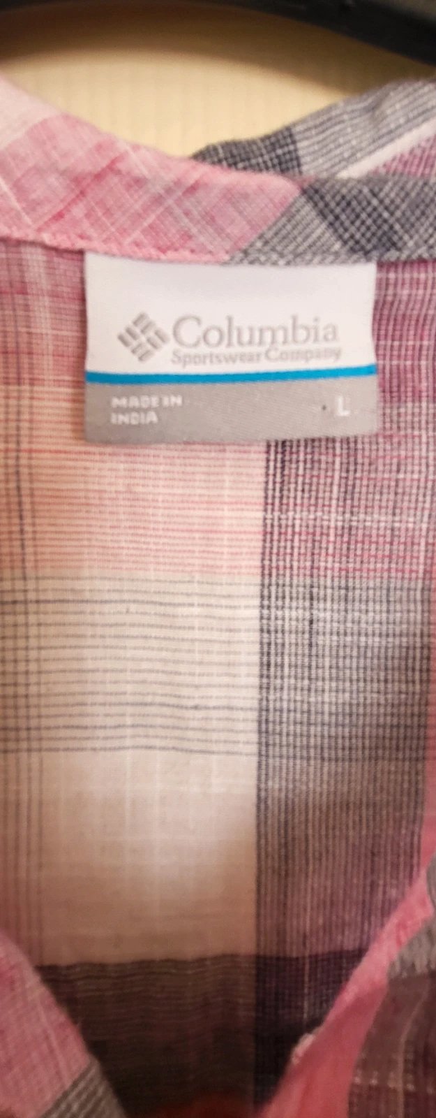 Columbia Womens Pink Plaid Lightweight Cotton Shirt size large, Columbia, L, Excellent condition — preloved on SilentSale®