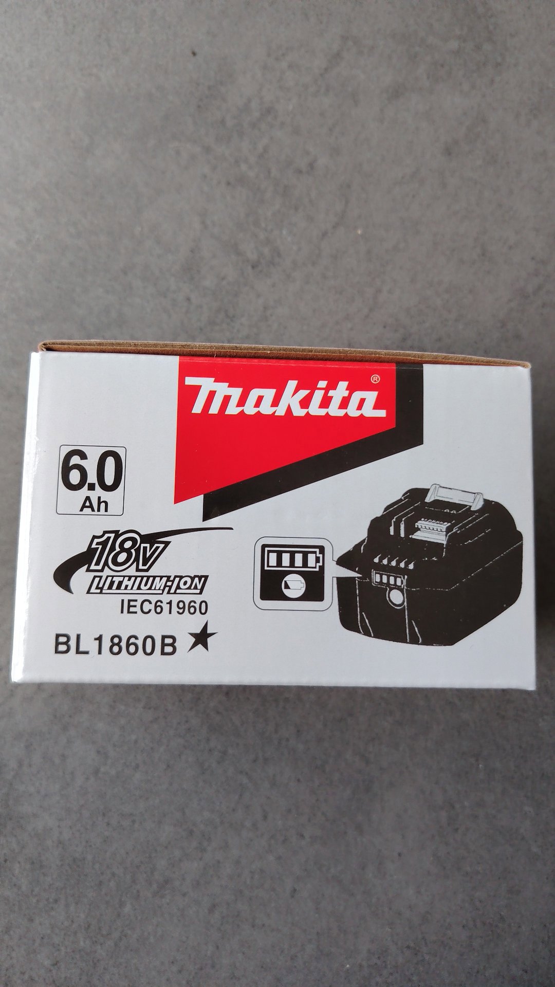 Makita battery 18V, Makita, One Size, New condition — preloved on SilentSale®
