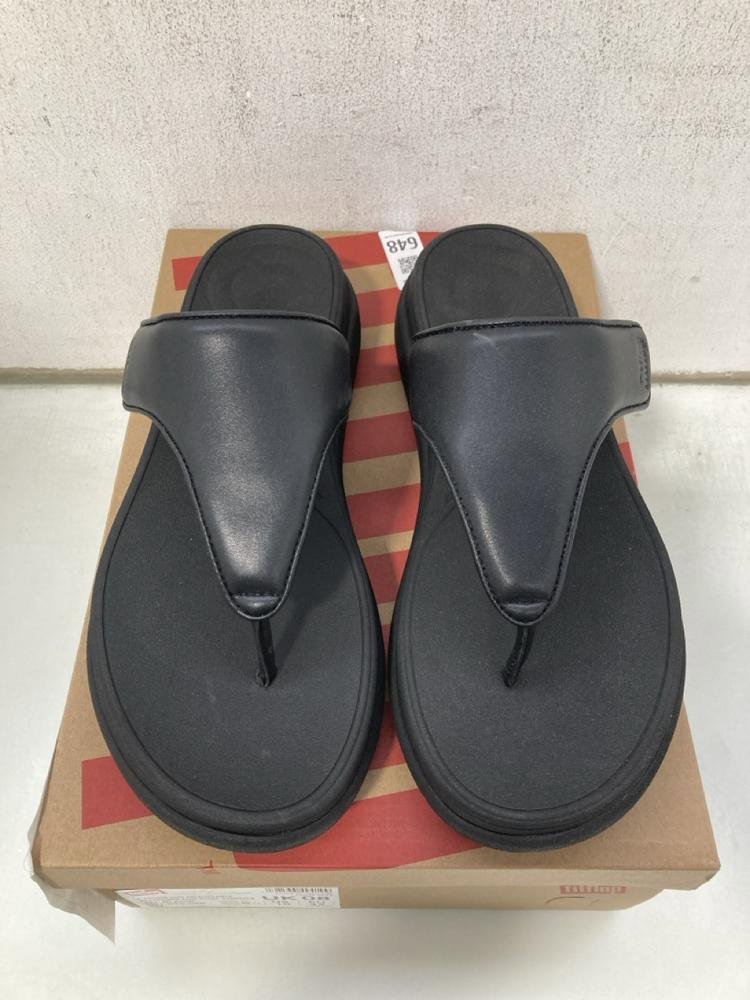 FitFlop Black Toe Post Sandals – Size 8, FitFlop, 8, New condition — preloved on SilentSale®