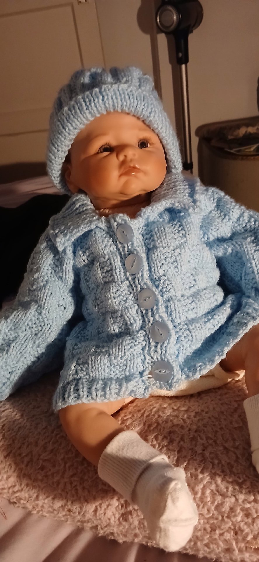 Hand Knitted Baby Blue Cardigan and Hat Set, Handmade, 3-6M, Excellent condition — preloved on SilentSale®