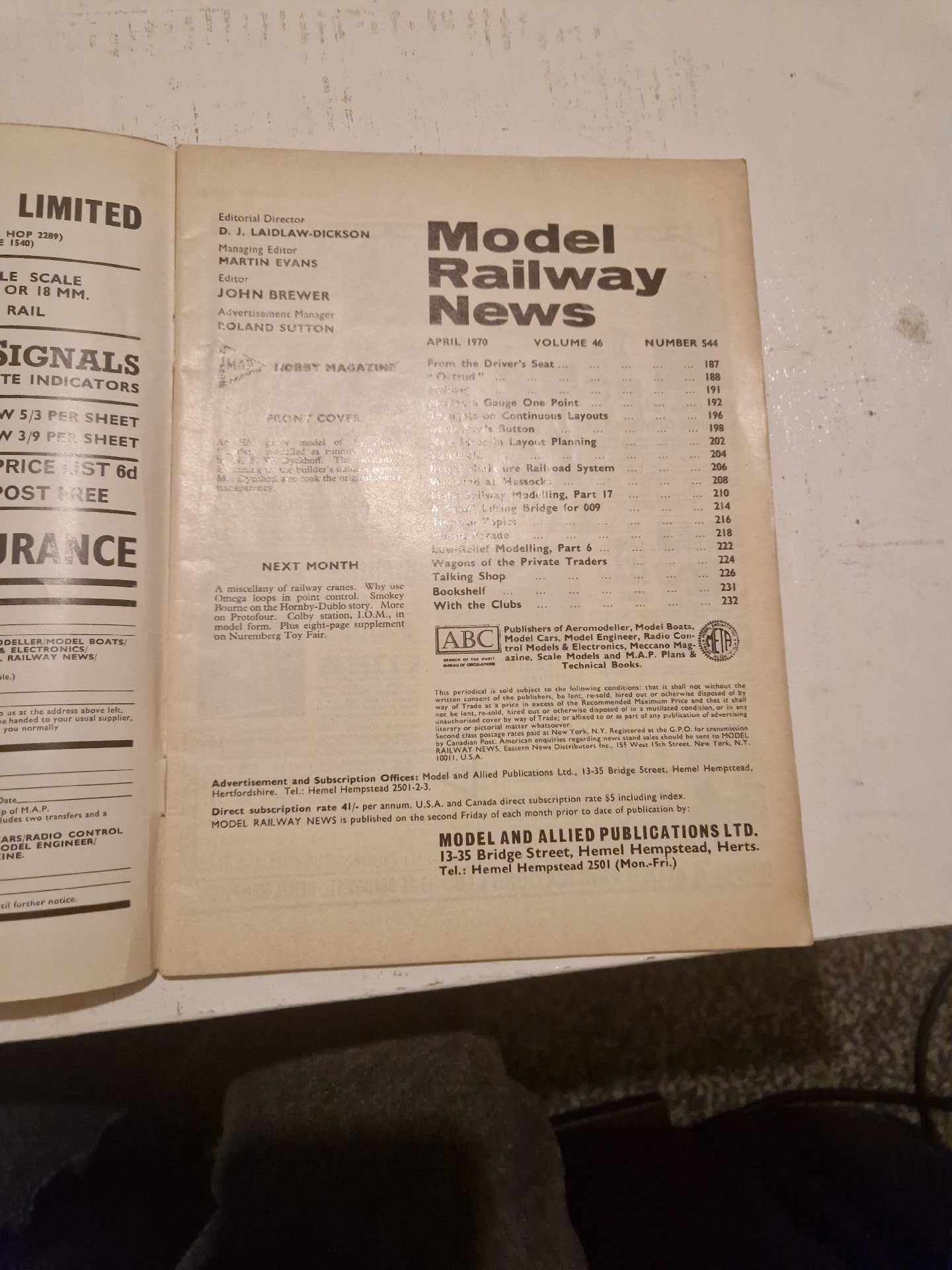 Model Railway News Magazine April 1970 Vintage Issue, Vintage, One Size, Excellent condition — preloved on SilentSale®
