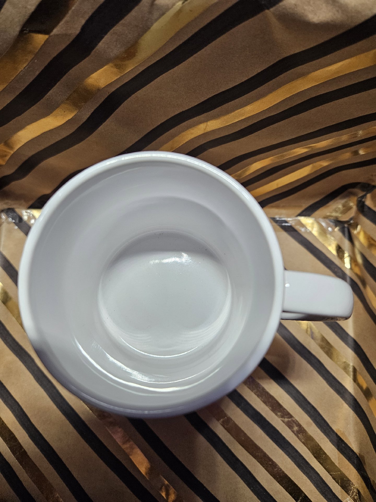 Novelty Ceramic Mug Let's Taco 'Bout It, Unbranded, One Size, New condition — preloved on SilentSale®