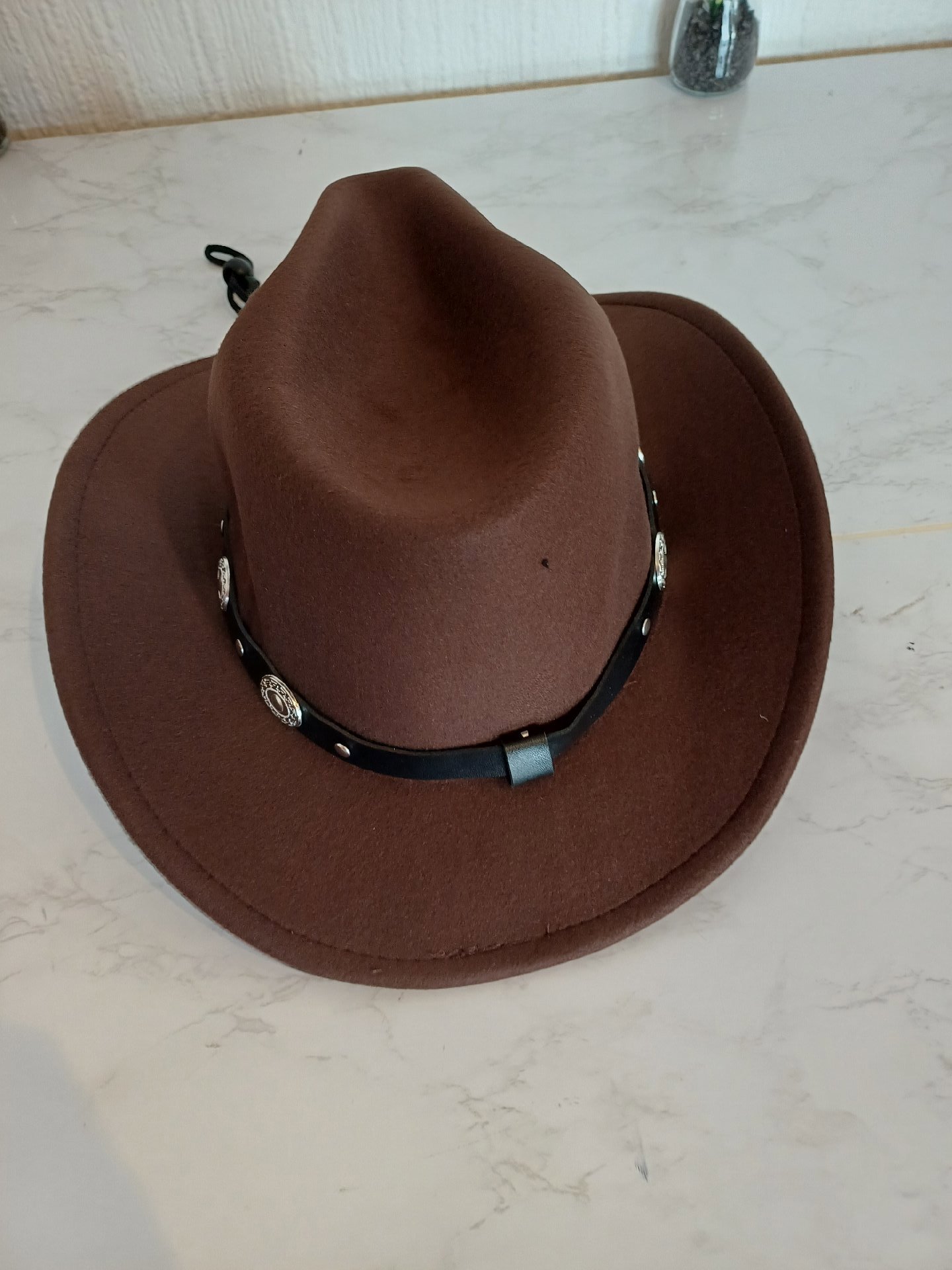 Brown Cowboy Style  Hat with Decorative Band, Cowboy, One Size, New condition — preloved on SilentSale®