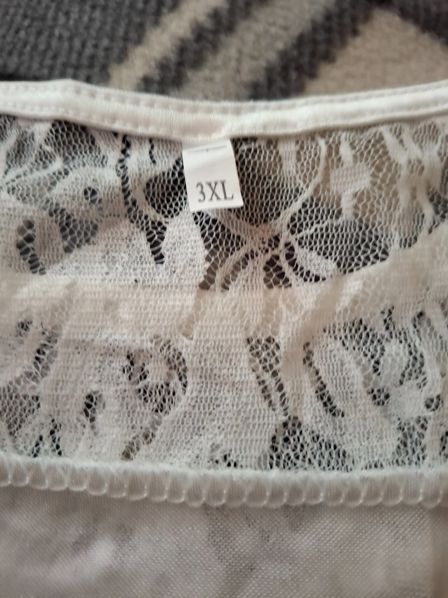 White Lace Skater Dress – Size XXXL, Unbranded, XXXL, New condition — preloved on SilentSale®