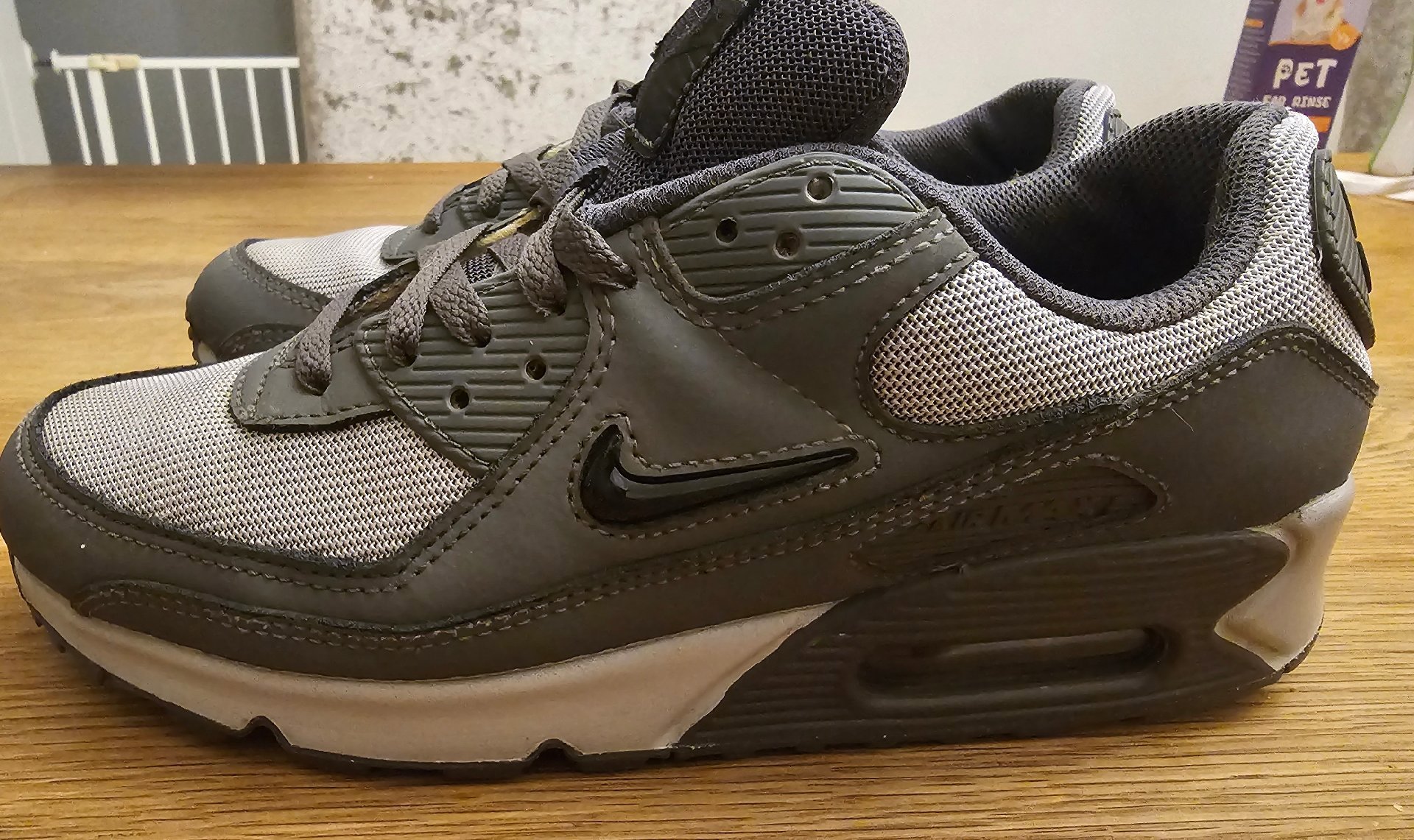 Nike Air Max 90 Jewel Wolf Grey UK 7, Nike, 7, Good condition — preloved on SilentSale®