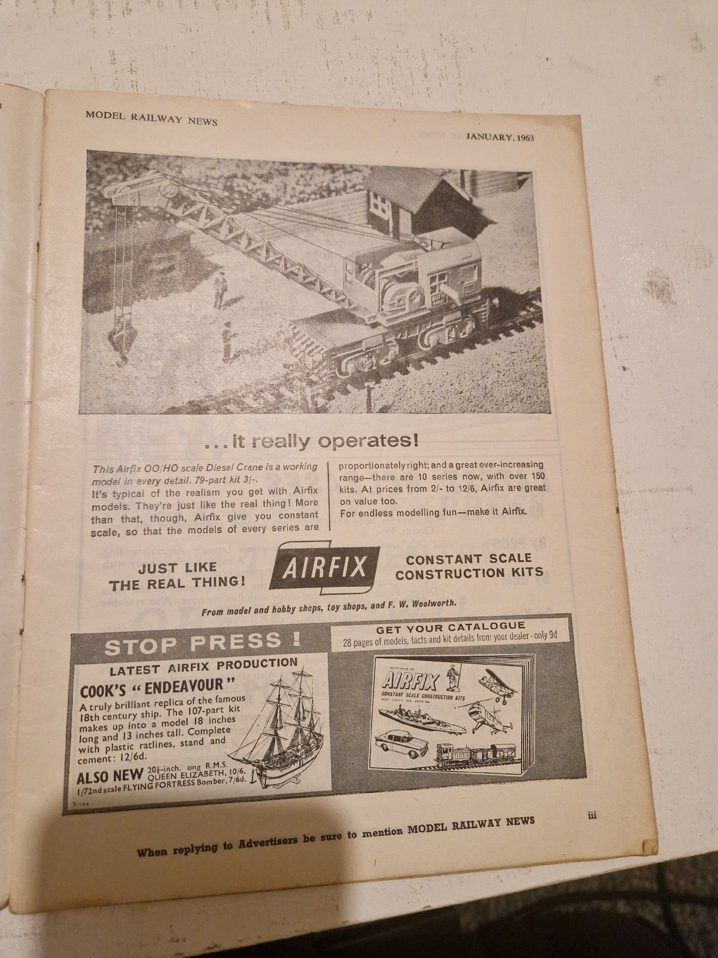 Model Railway News magazine, January 1963 issue, Unbranded, Paperback, Excellent condition — preloved on SilentSale®