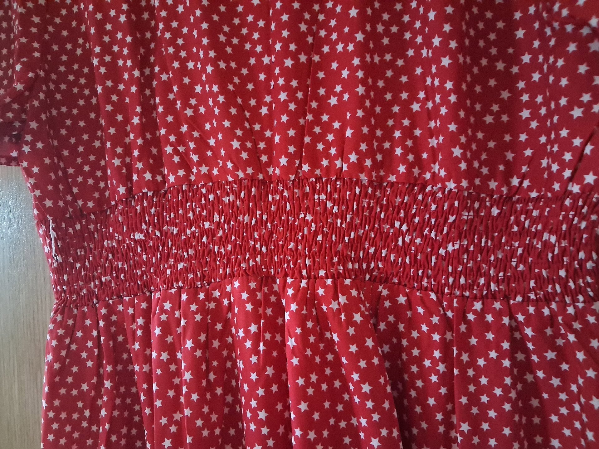 Red Star Print Maxi Dress, Unbranded, 10, Excellent condition — preloved on SilentSale®