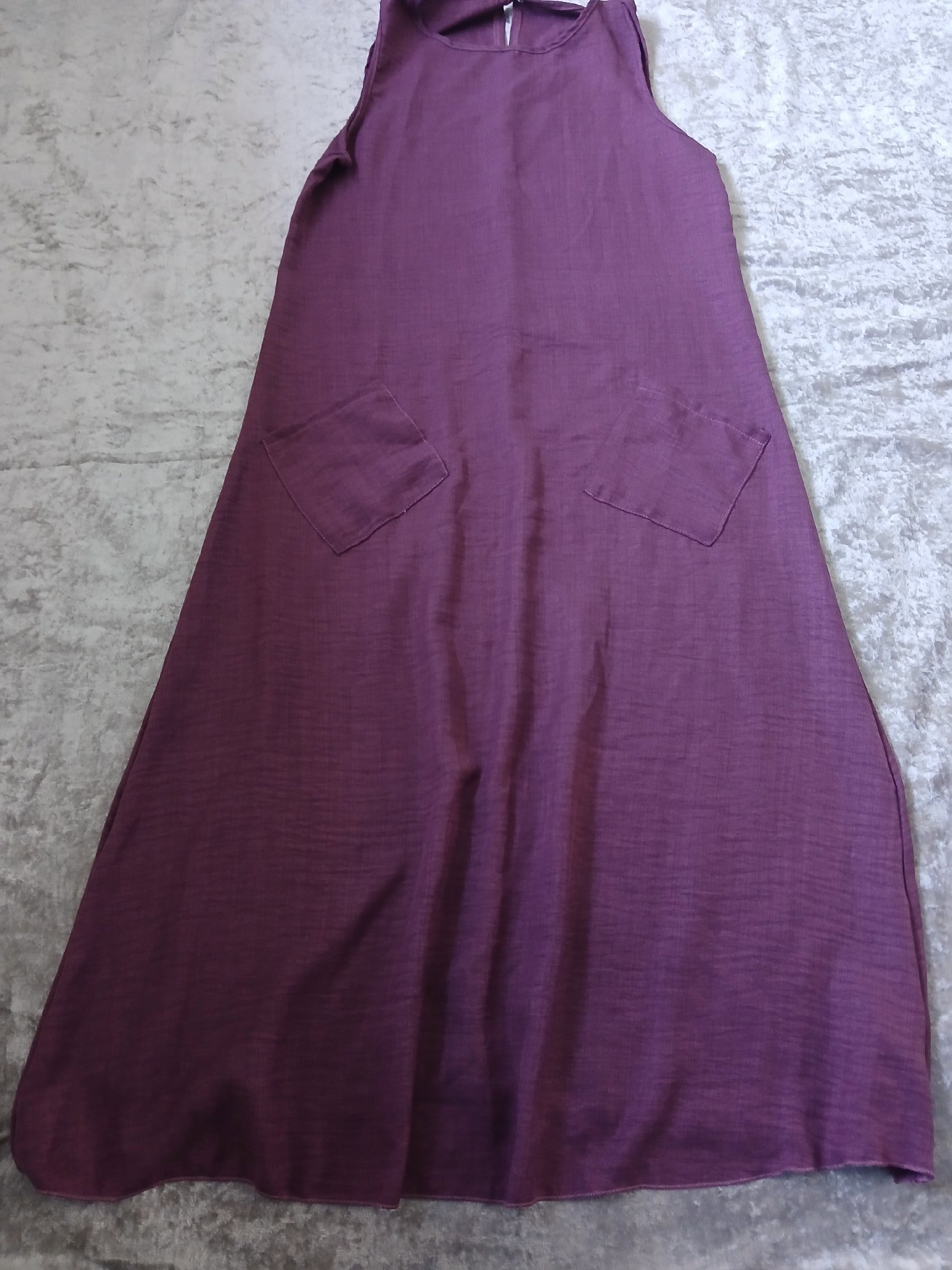 Plum Sleeveless Maxi Dress Size S — Whaleco, whaleco, S, Excellent condition — preloved on SilentSale®