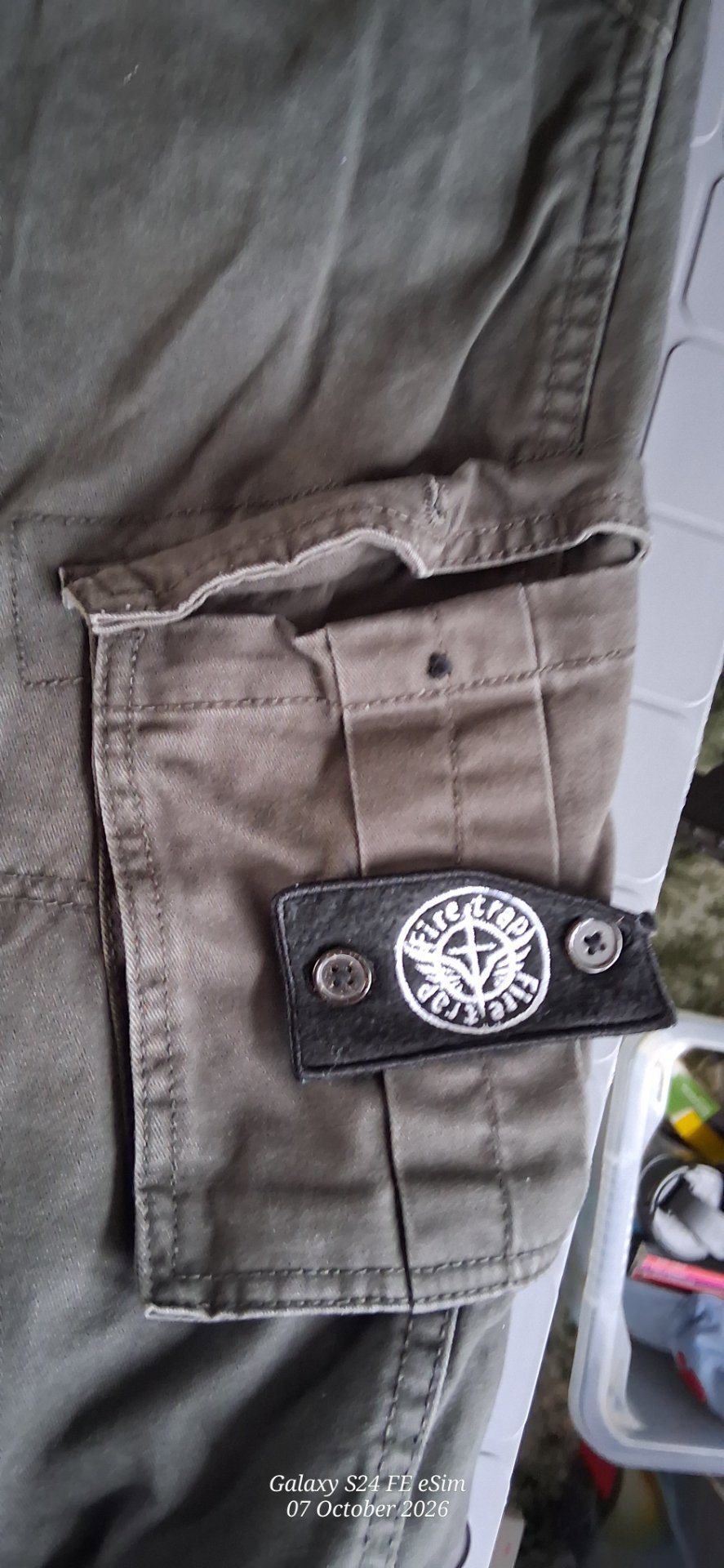 Firetrap Khaki DARK/ MID GREY Cargo Shorts 3XL, Firetrap, 3XL, Good condition — preloved on SilentSale®